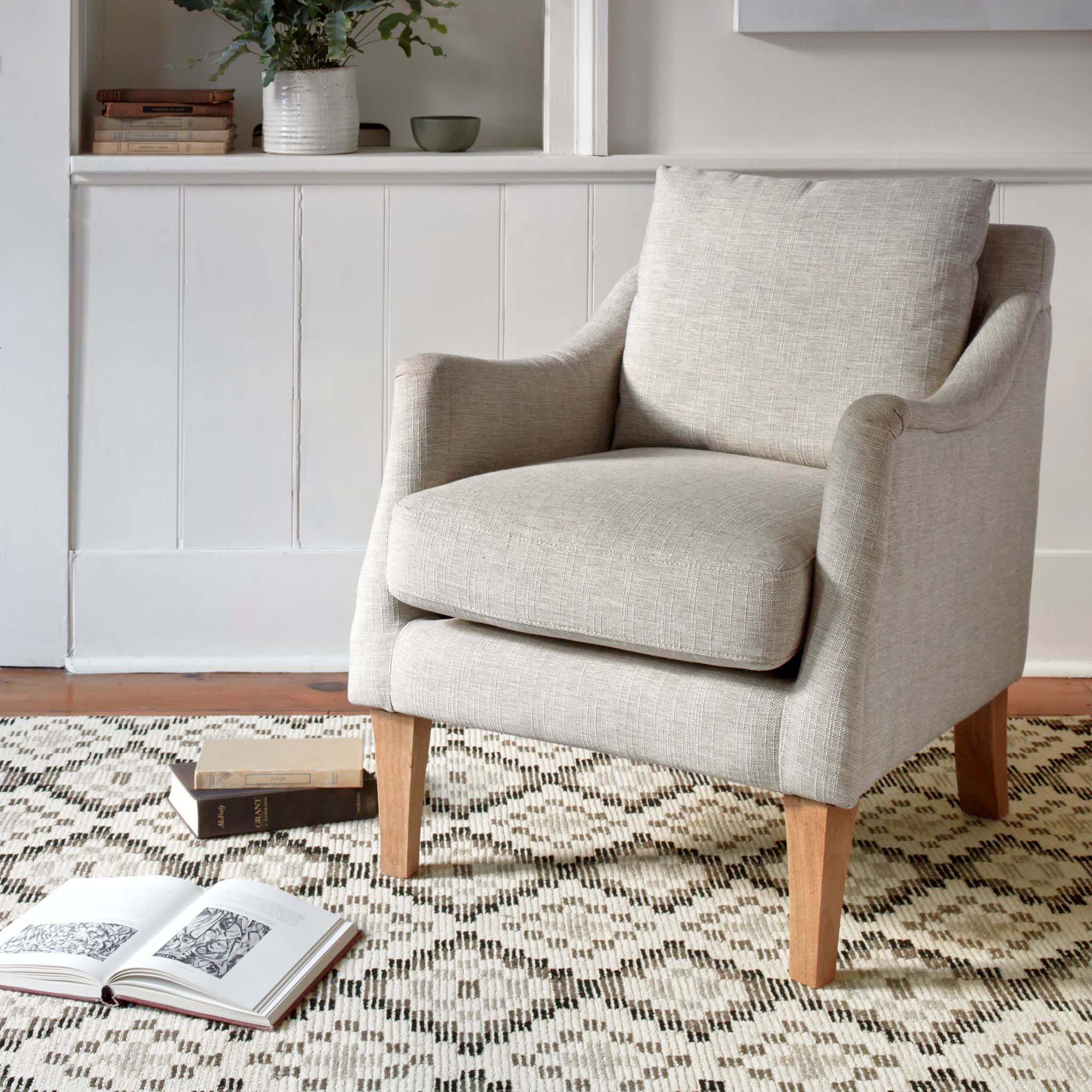 Diamond Cove Hand Tufted Wool Rug | Black - Image 3
