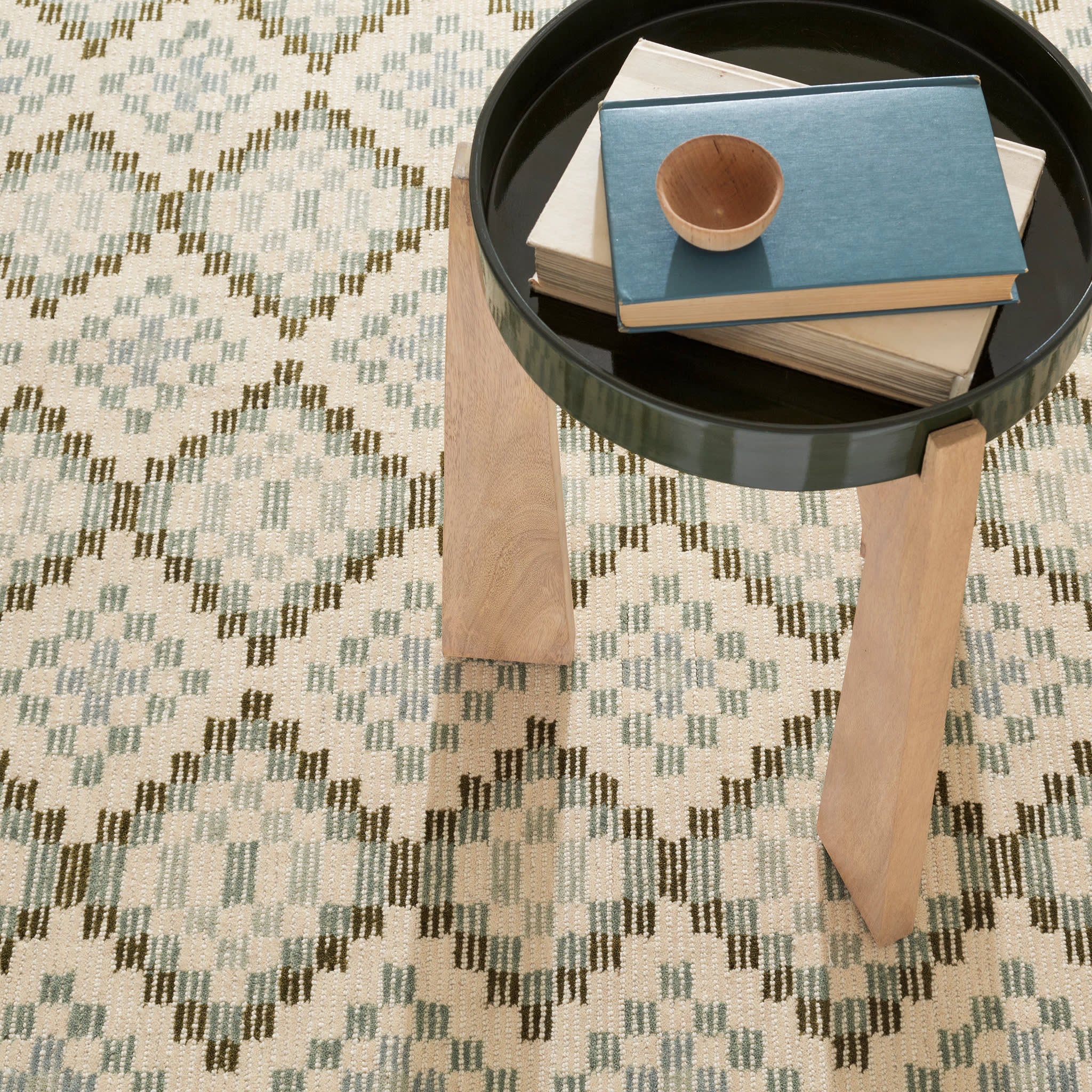 Diamond Cove Hand Tufted Wool Rug | Green - Image 4