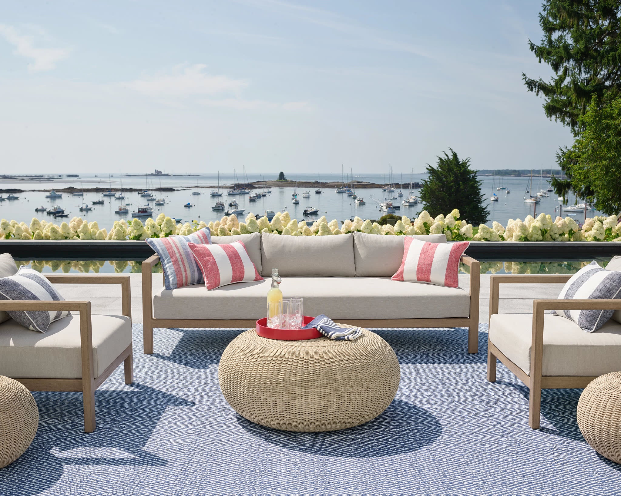 Diamond Handwoven Indoor/Outdoor Rug | Denim/White - Image 2