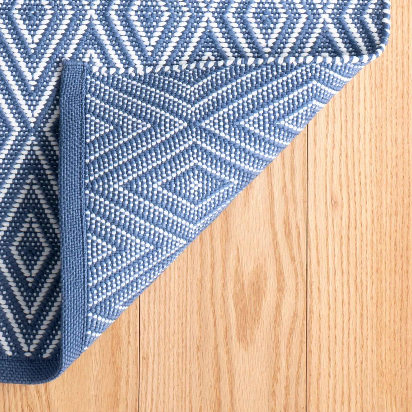 Diamond Handwoven Indoor/Outdoor Rug | Denim/White - Image 6