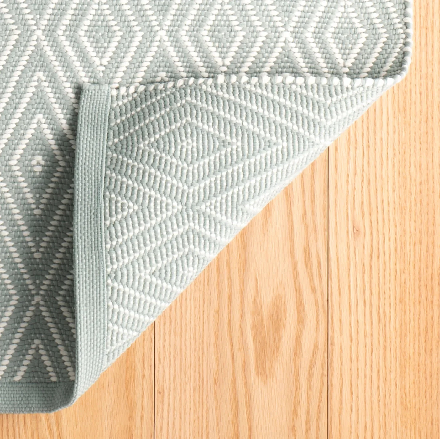 Diamond Handwoven Indoor/Outdoor Rug | Light Blue/Ivory - Image 4