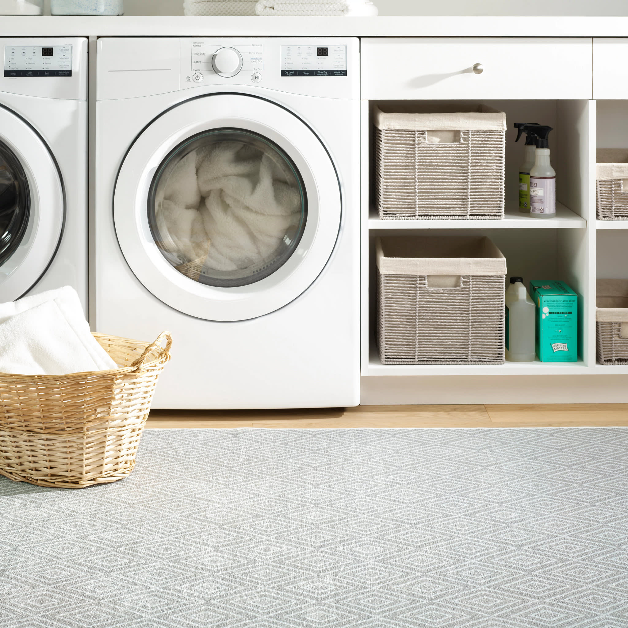 Diamond Machine Washable Rug | Platinum/White - Image 2