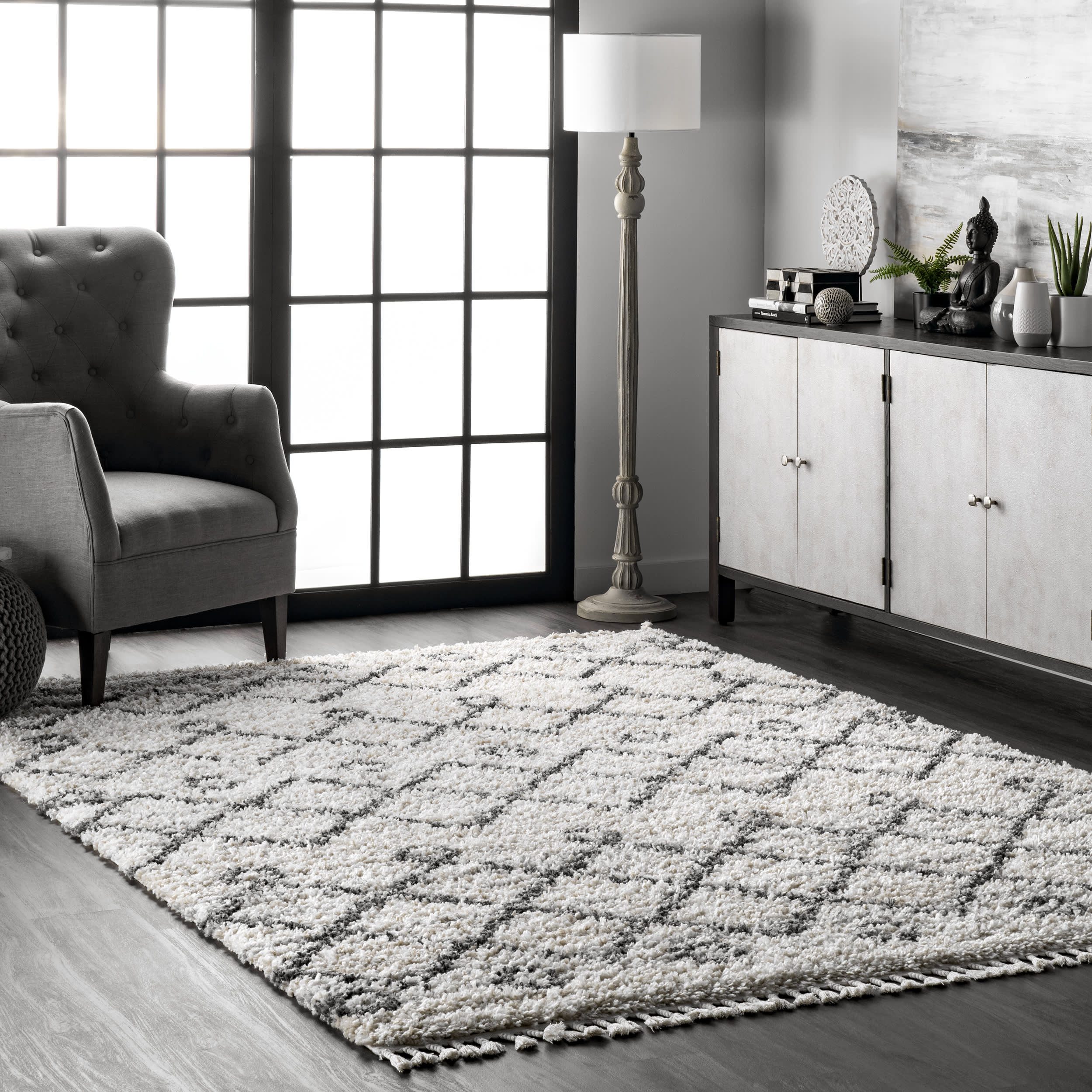 Diamond Moroccan Shag With Tassels Rug | Ivory - Image 2