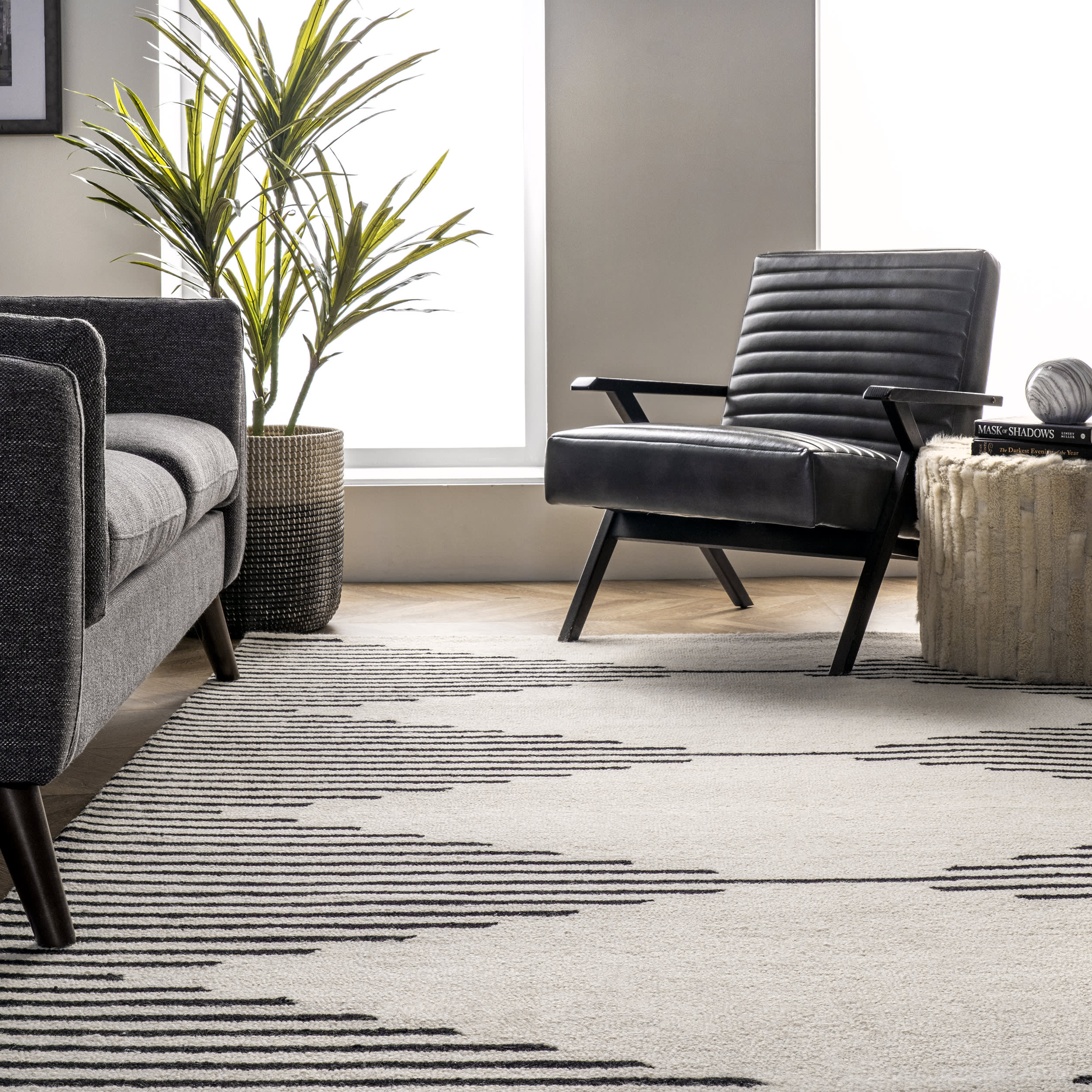 Diamond Pinstriped Rug | Ivory - Image 4