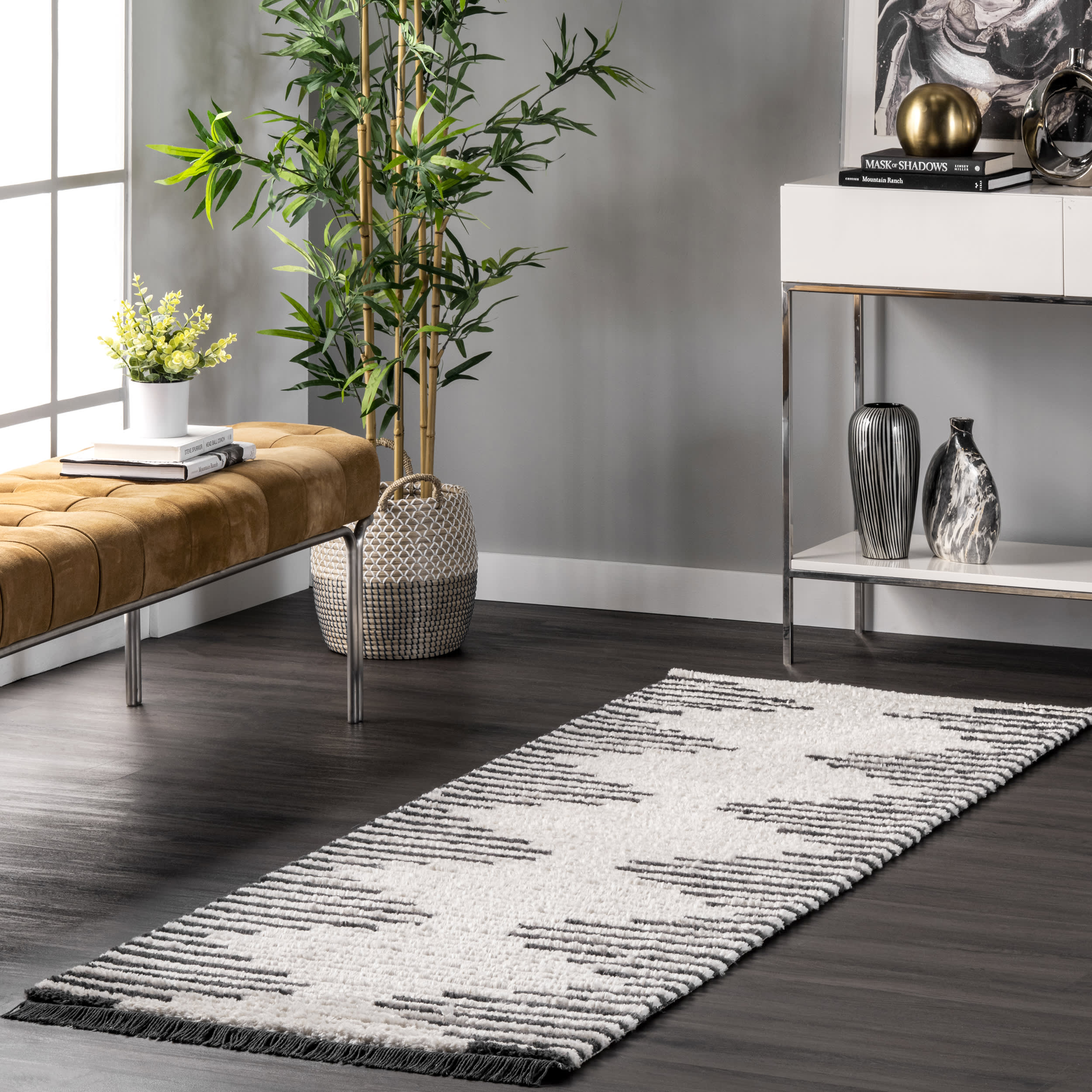 Diamond Pinstripes Tasseled Rug | Beige - Image 2