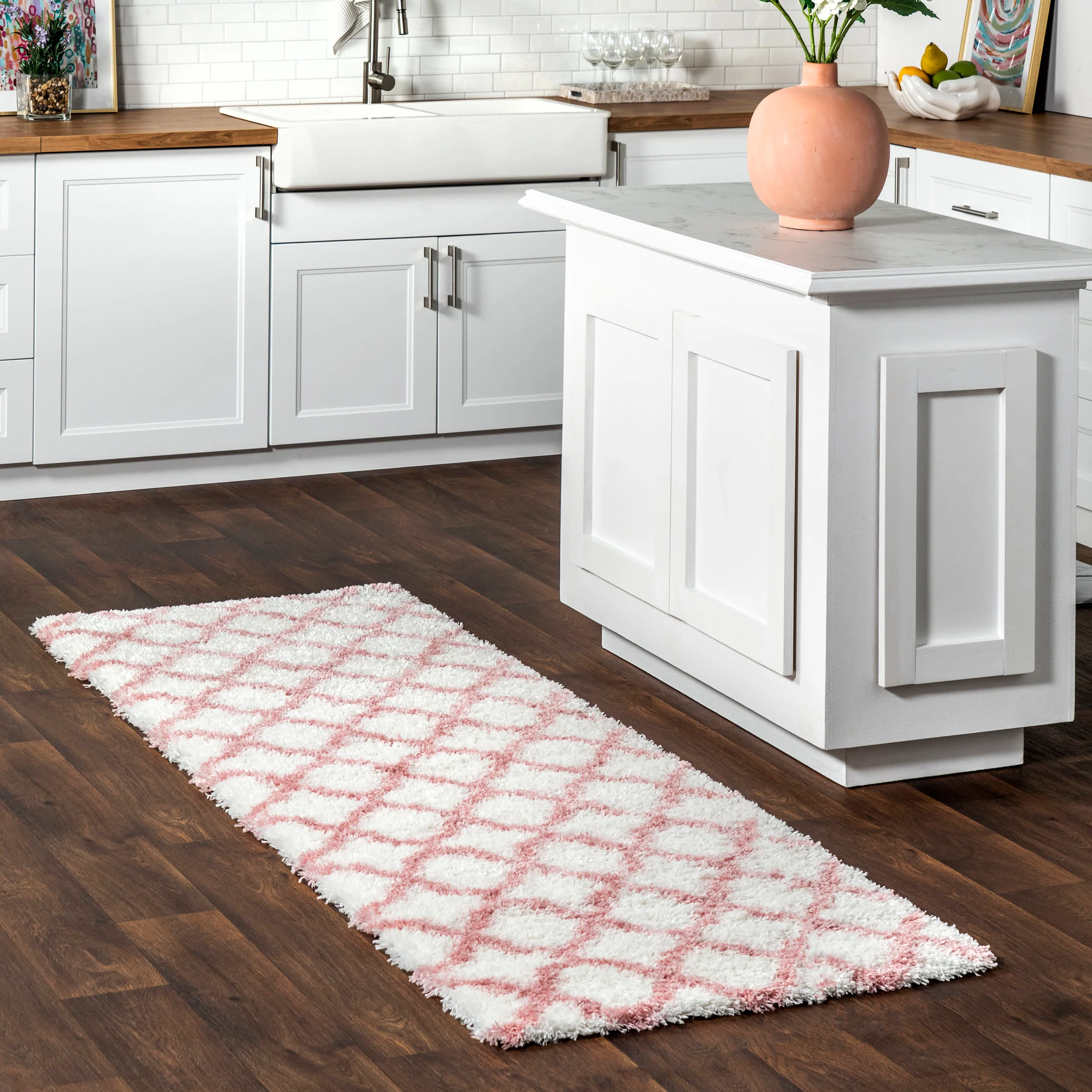 Diamond Rug | Baby Pink - Image 2