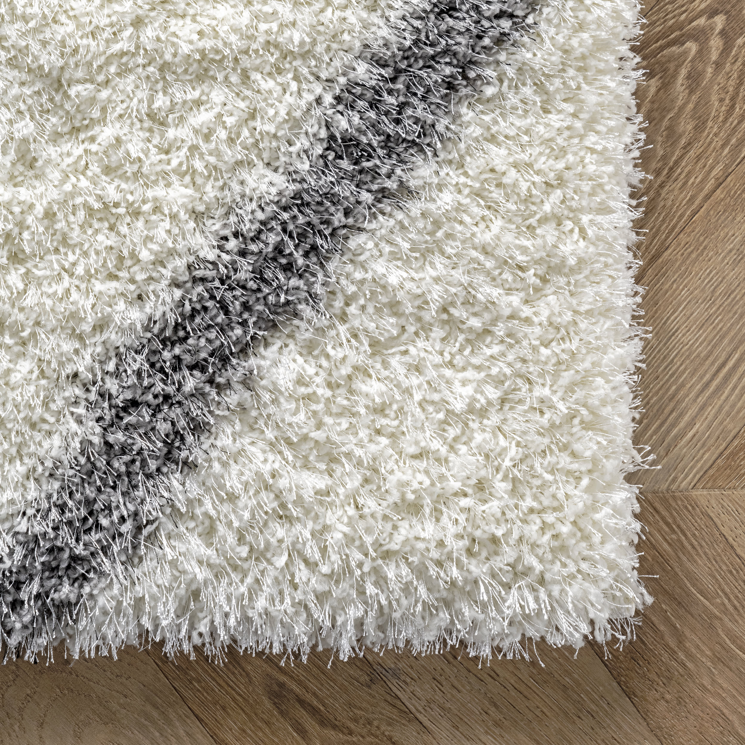 Diamond Shag Rug | Grey - Image 3