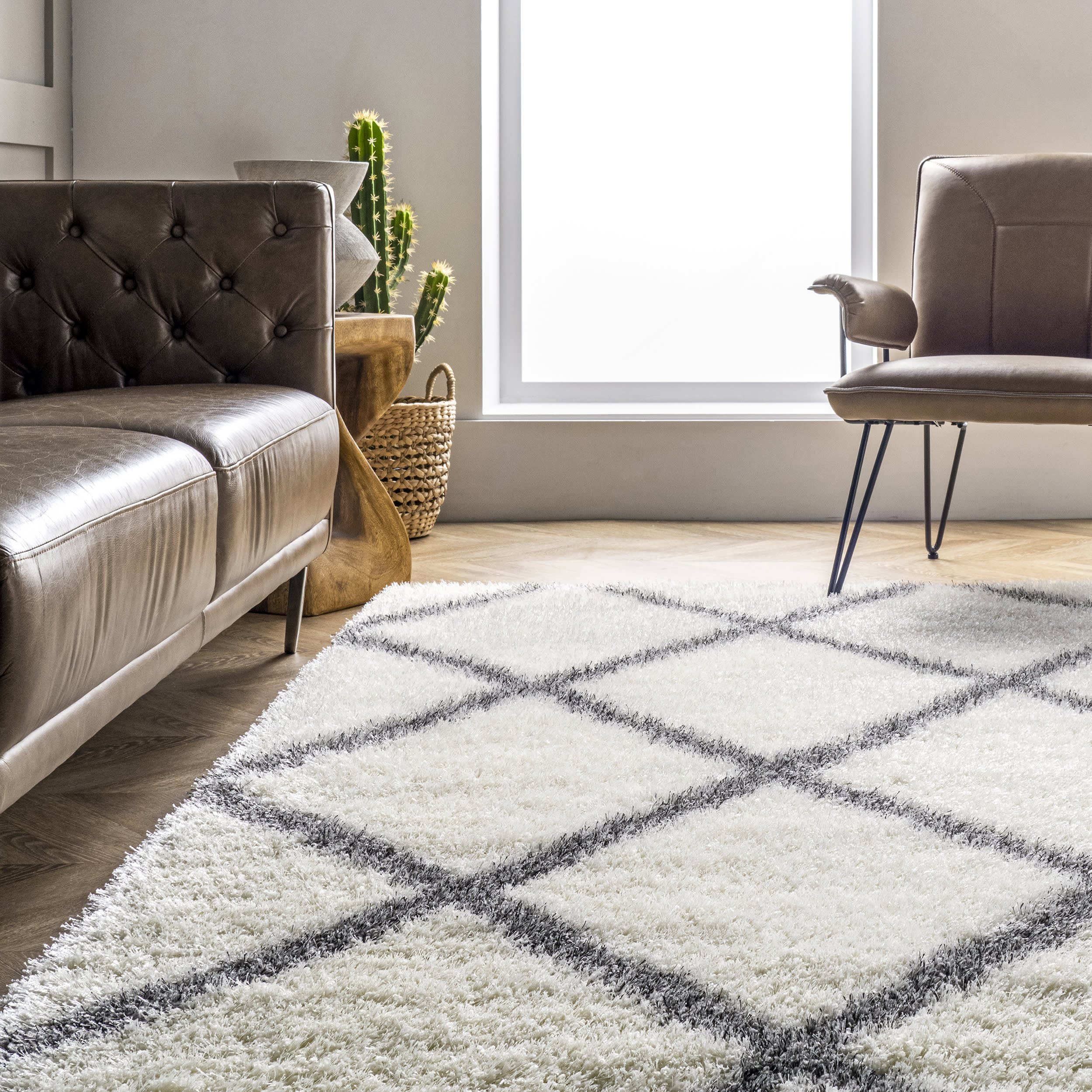 Diamond Shag Rug | Grey - Image 4