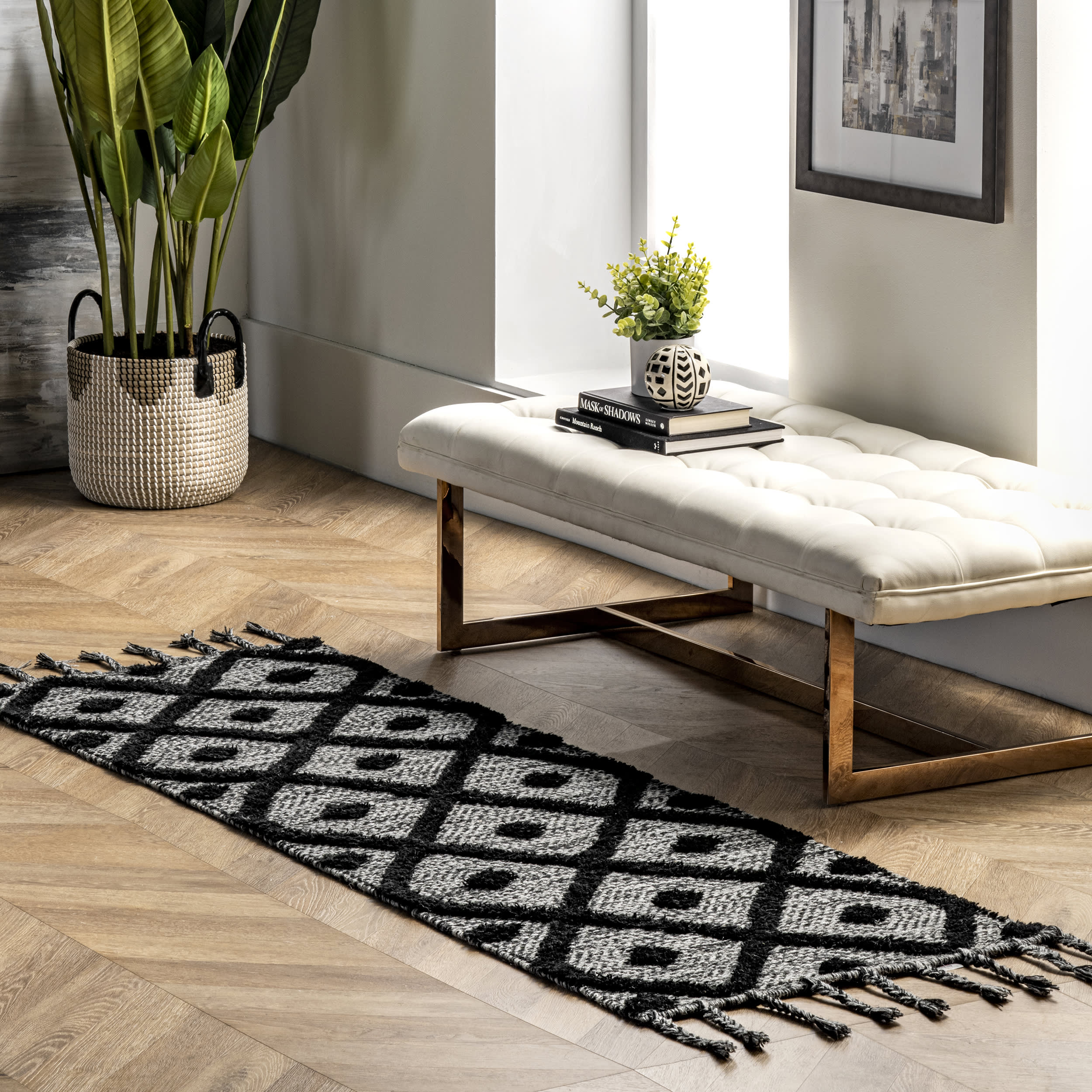 Diamond Textured Trellis Tassel Rug | Dark Grey - Image 2