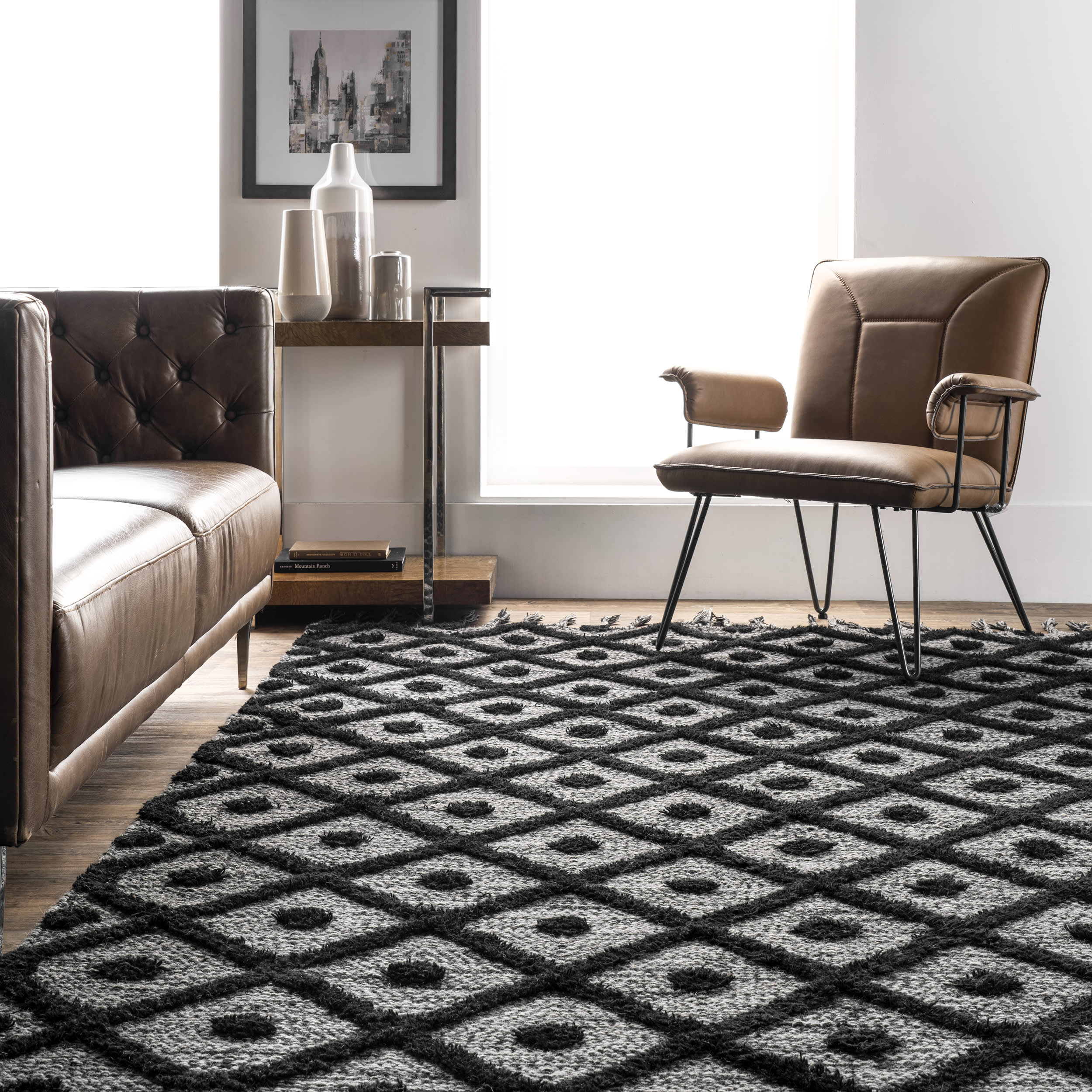 Diamond Textured Trellis Tassel Rug | Dark Grey - Image 4