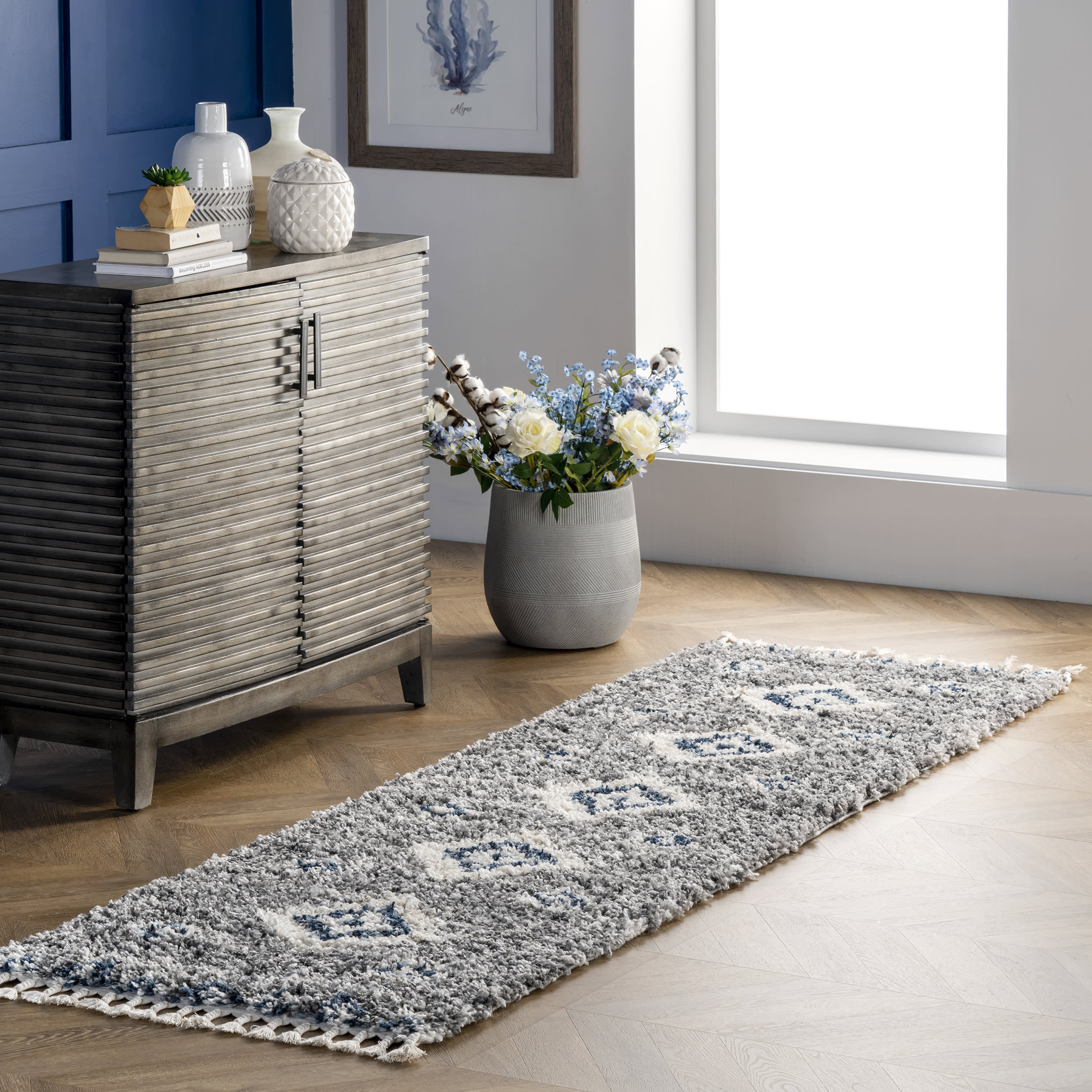 Diamond Totem Shag With Tassels Rug | Grey - Image 2