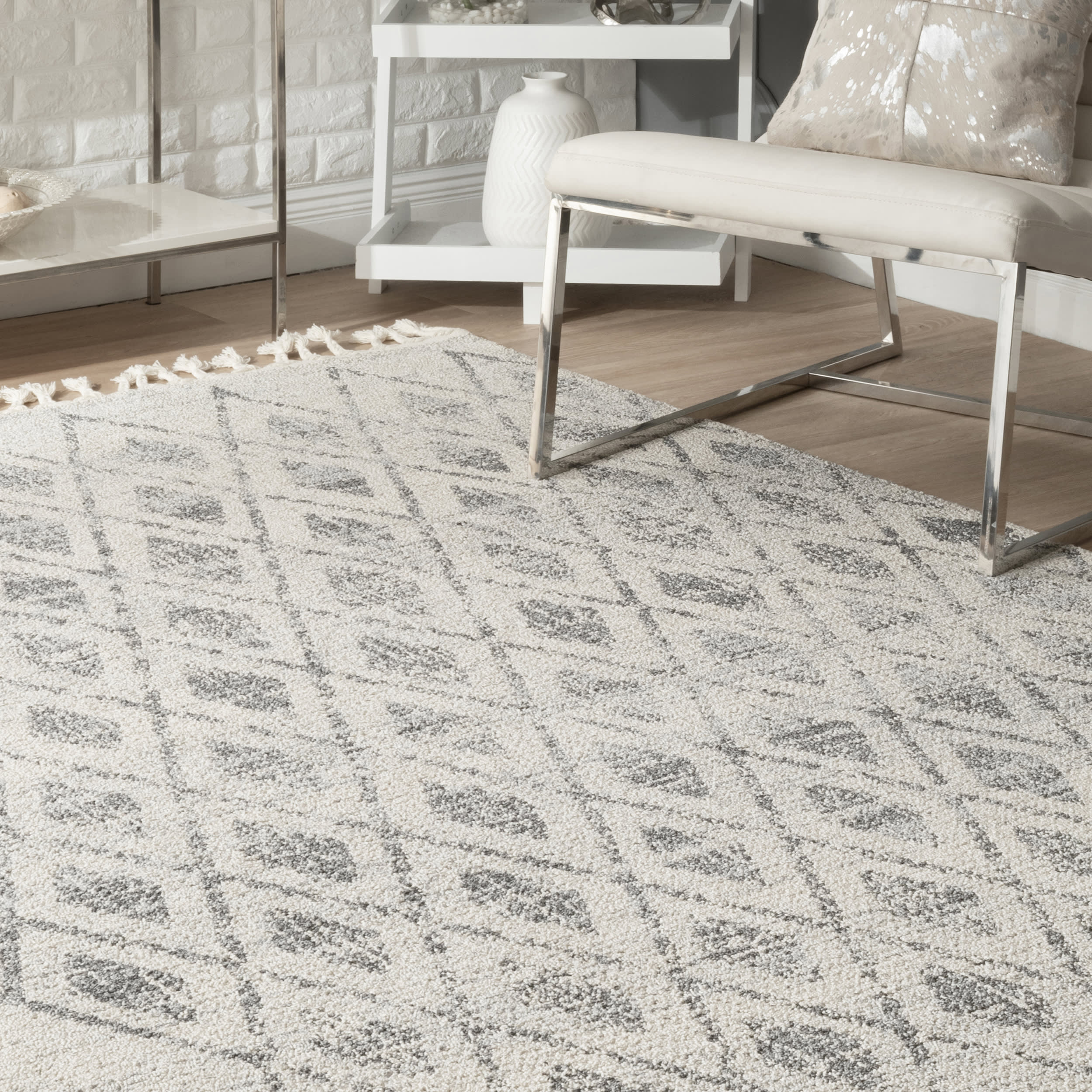 Diamond Trellis Tassel Rug | Beige - Image 4