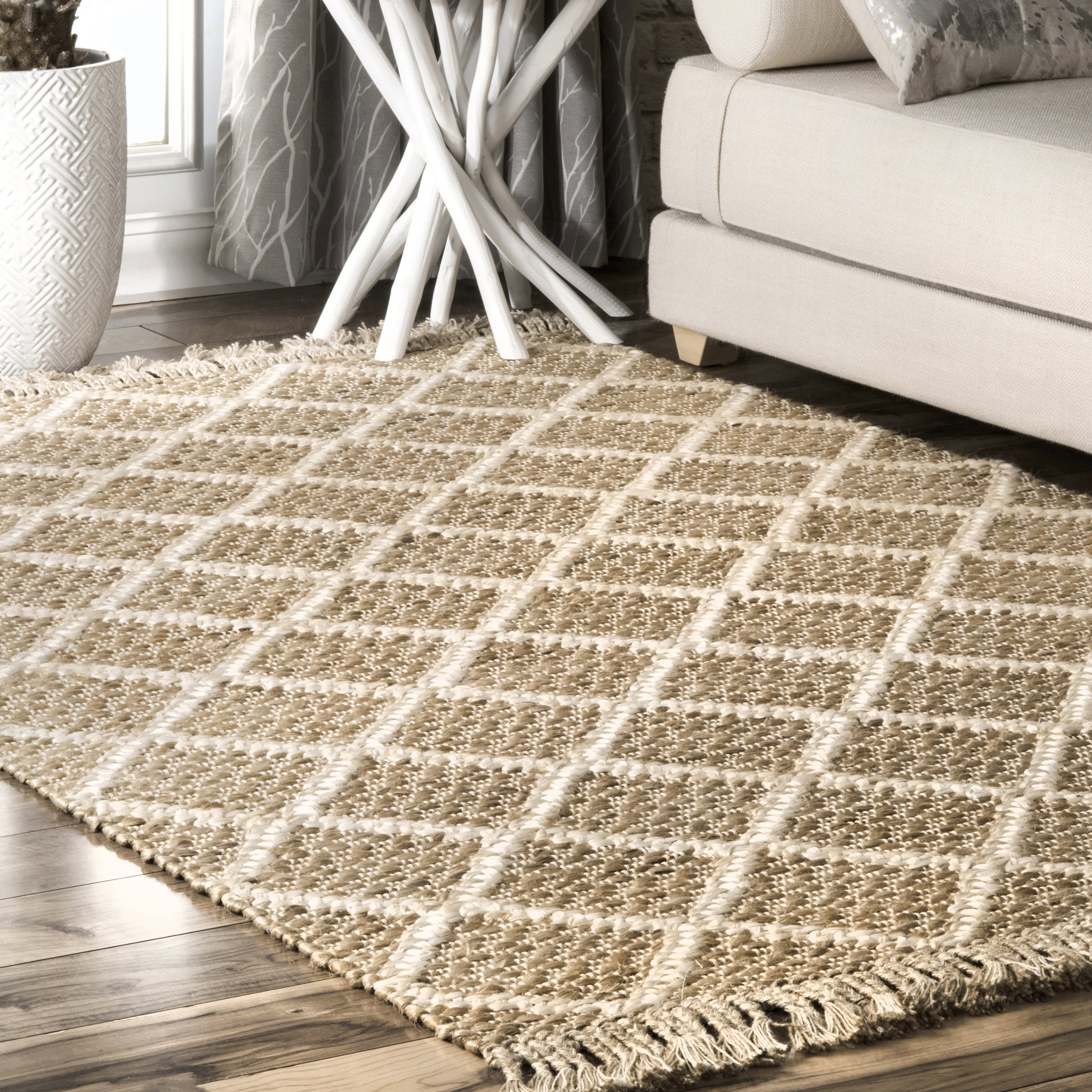 Diamond Trellis With Tassels Rug | Natural - Image 2