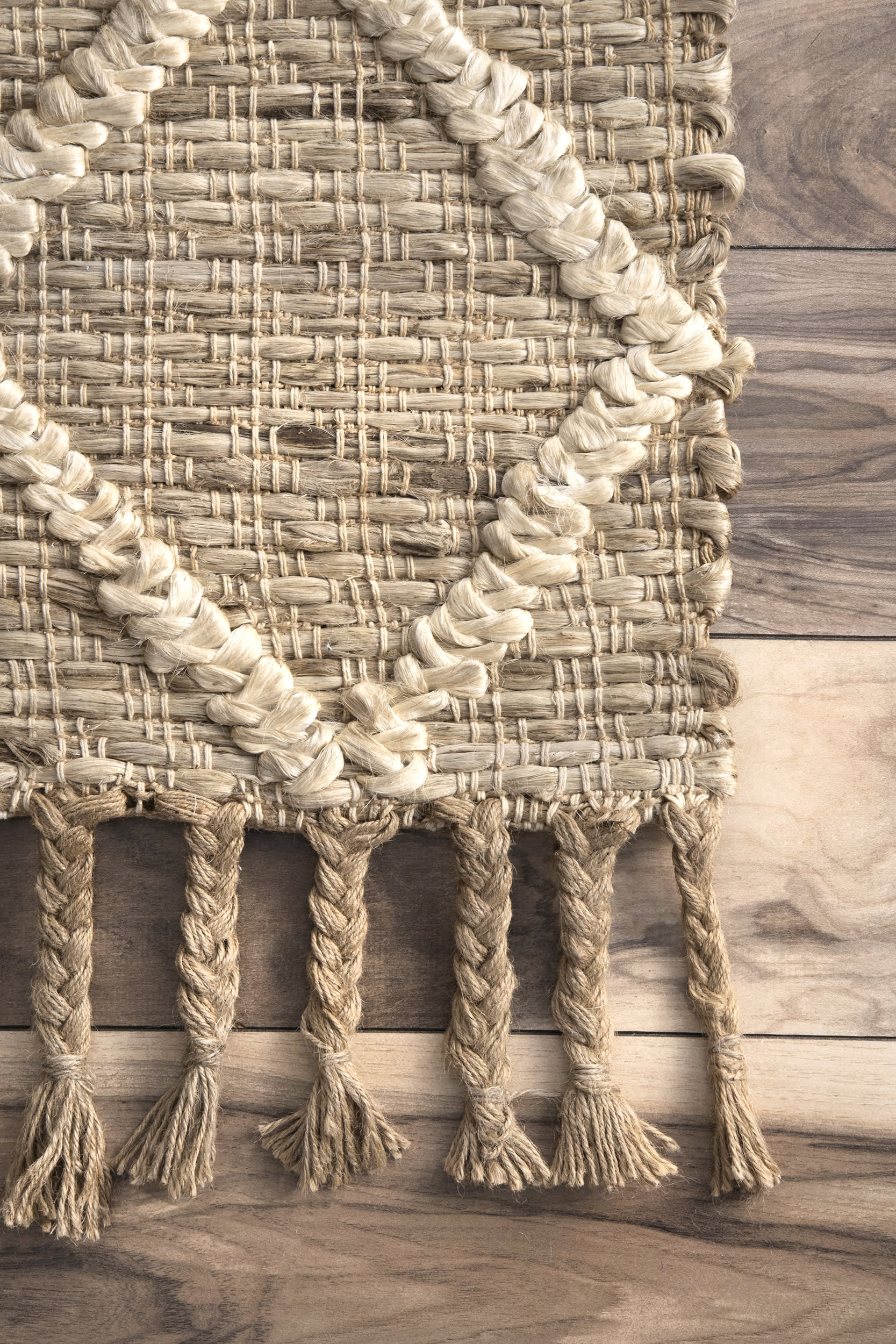 Diamond Trellis With Tassels Rug | Natural - Image 3