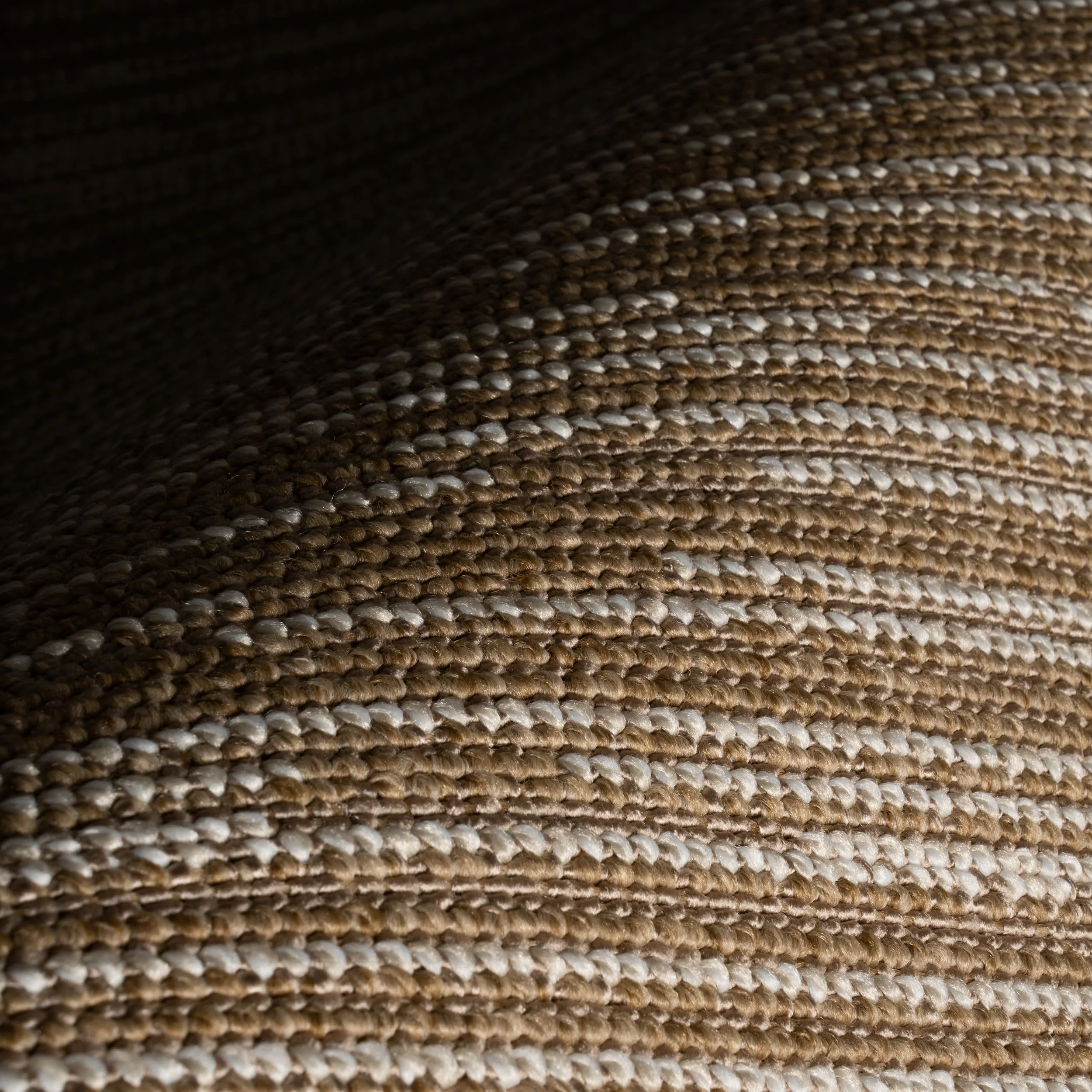Dilara Transitional Abstract Indoor/Outdoor Rug | Natural Ivory - Image 3