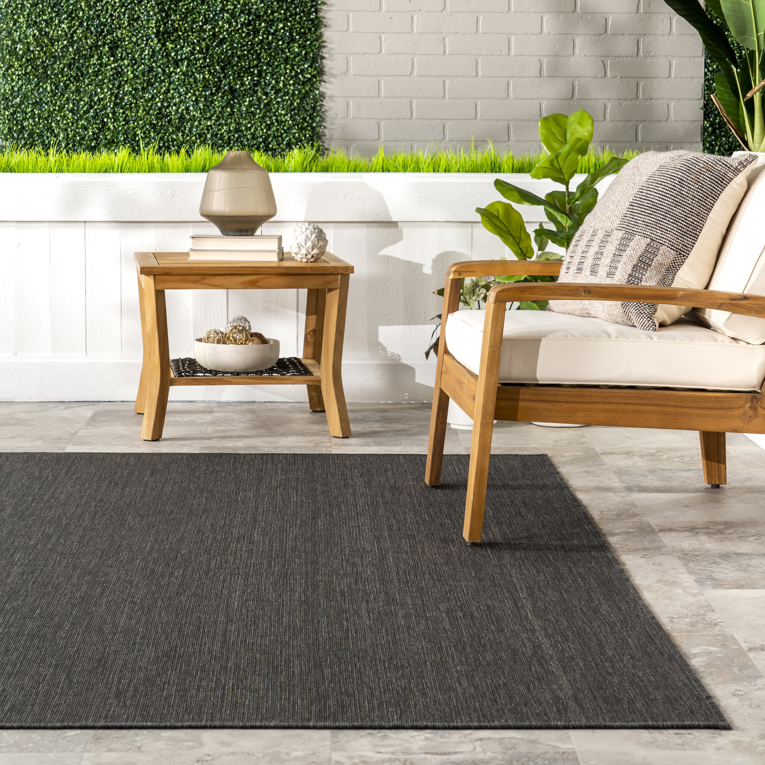 Dorinda Hazy Solid Indoor/Outdoor Rug | Dark Grey - Image 4