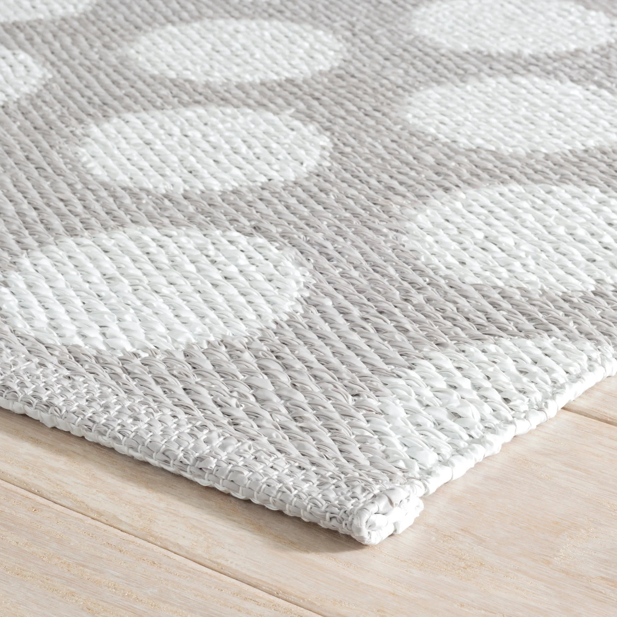 Dot Handwoven Indoor/Outdoor Rug | Grey - Image 4