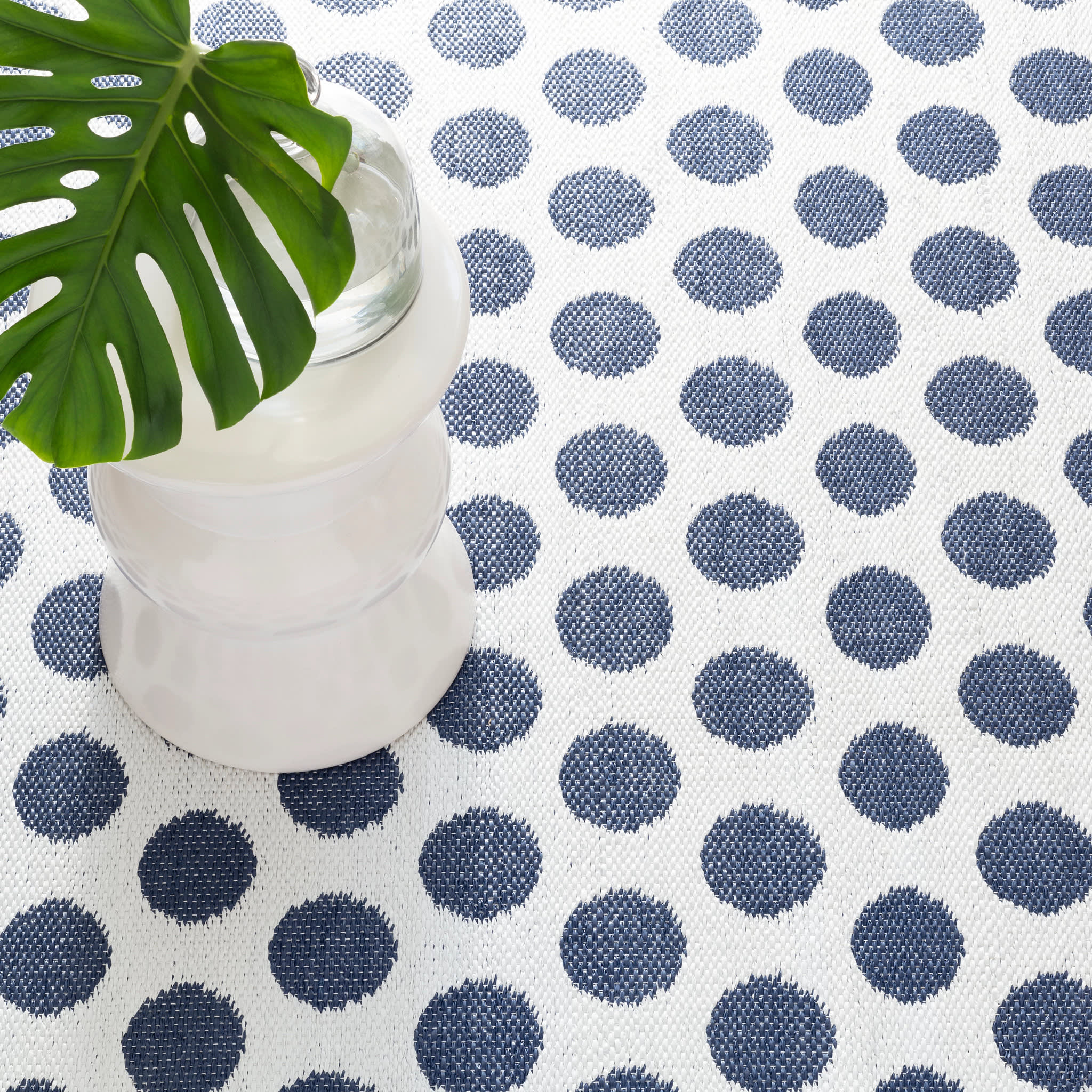Dot Handwoven Indoor/Outdoor Rug | Navy - Image 3