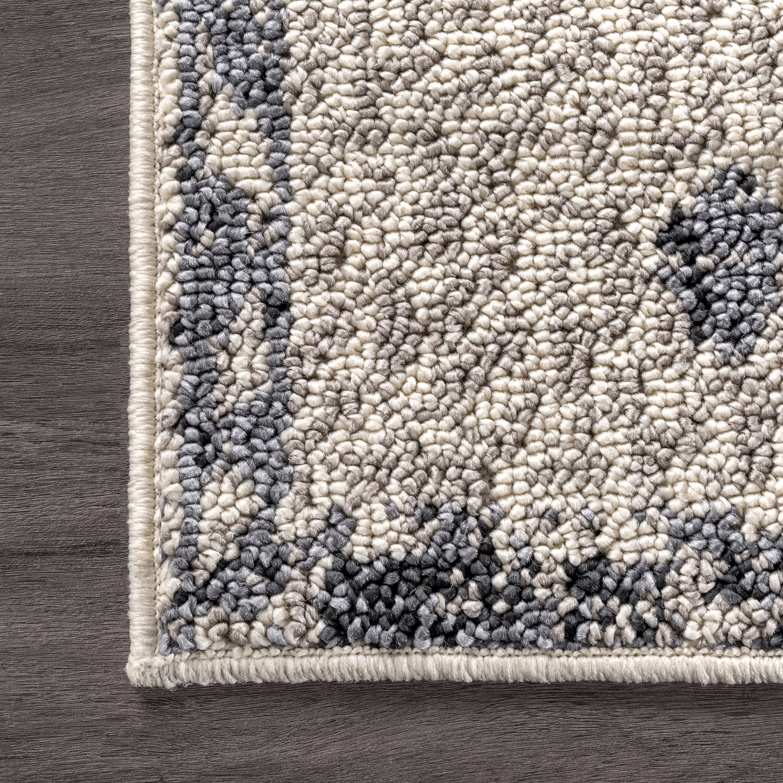 Dotted Trellis Rug | Ivory - Image 3