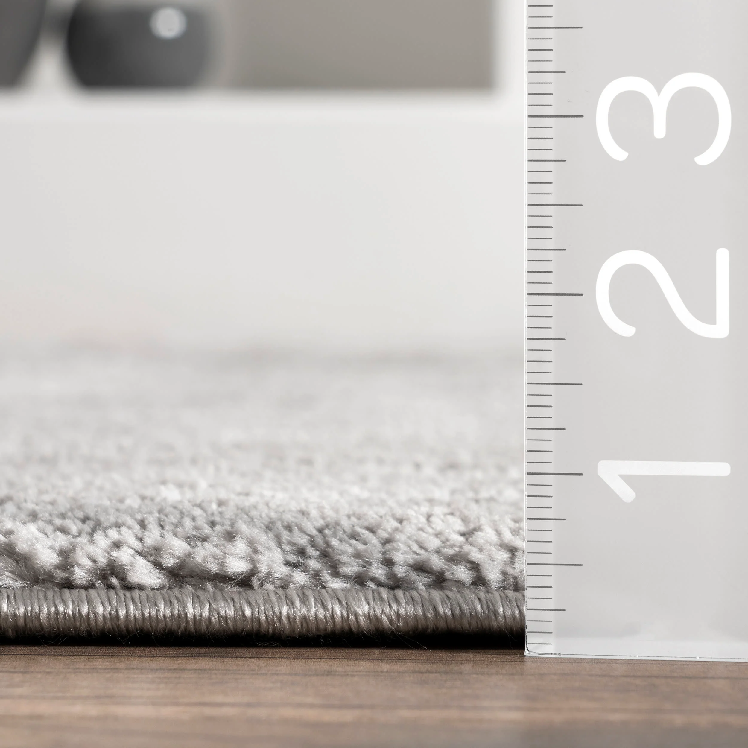 Double Diamond Lattice Shag Rug | Grey - Image 5
