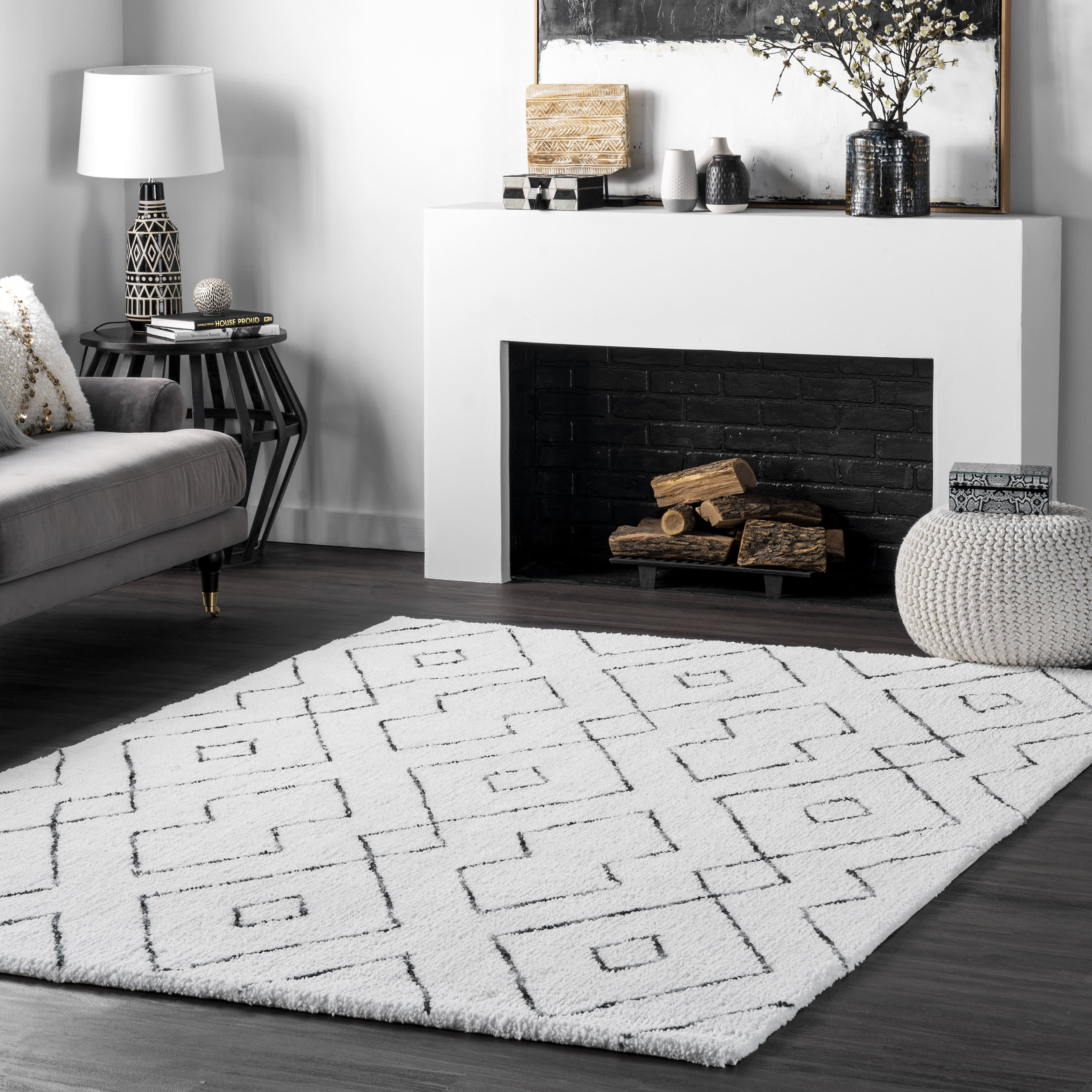 Double Diamond Lattice Shag Rug | White - Image 2