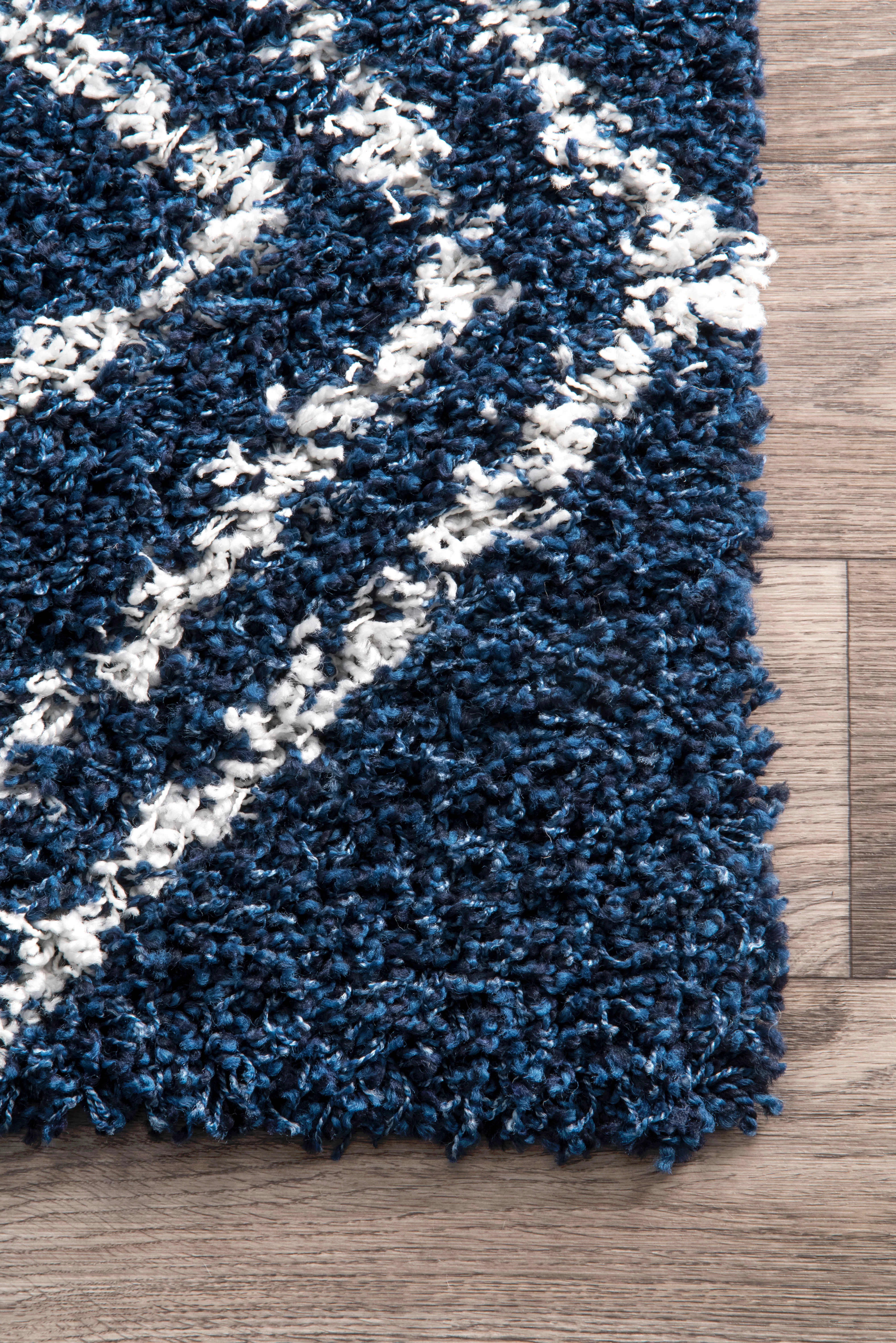Double Diamond Shag Rug | Blue - Image 3