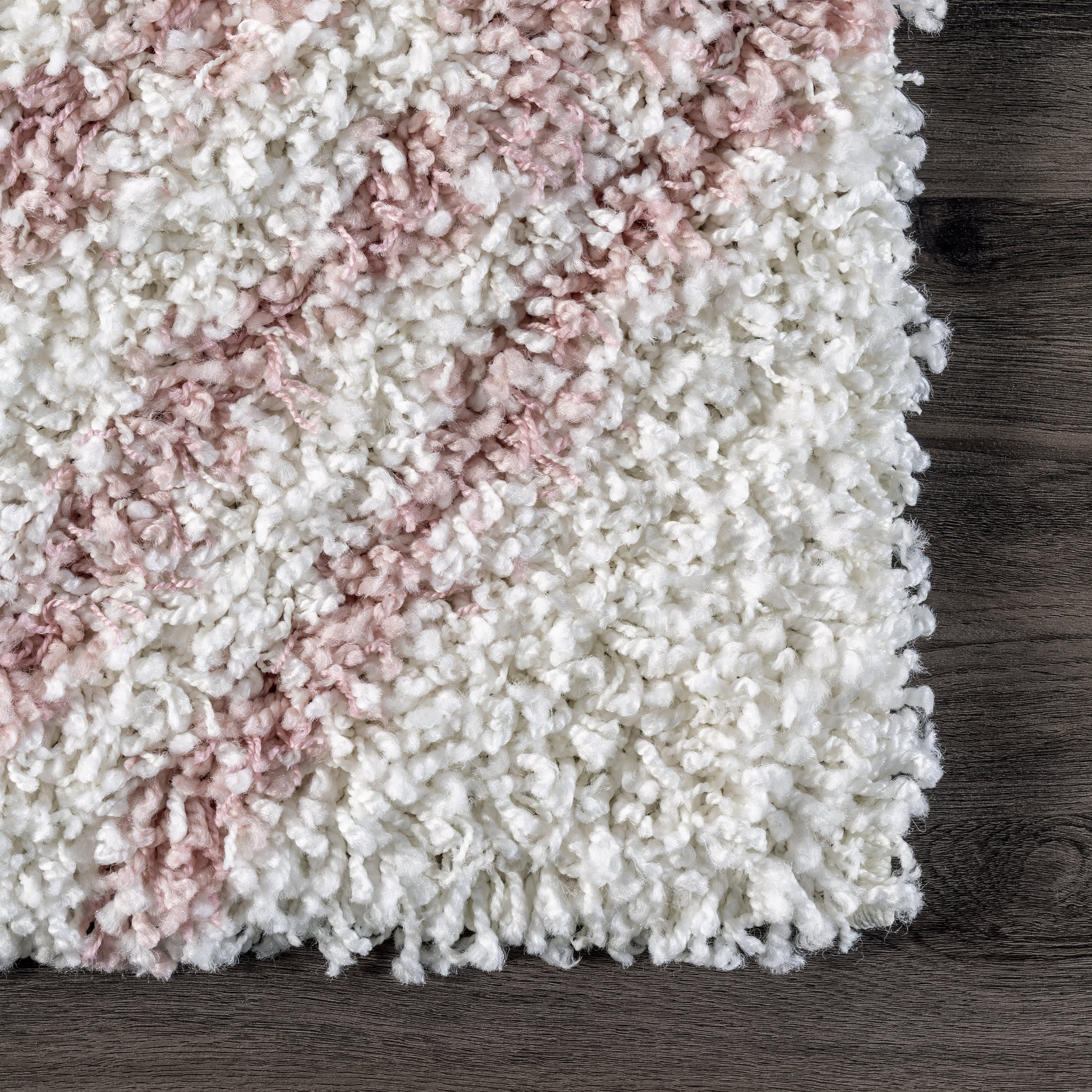 Double Diamond Shag Rug | Pink - Image 3