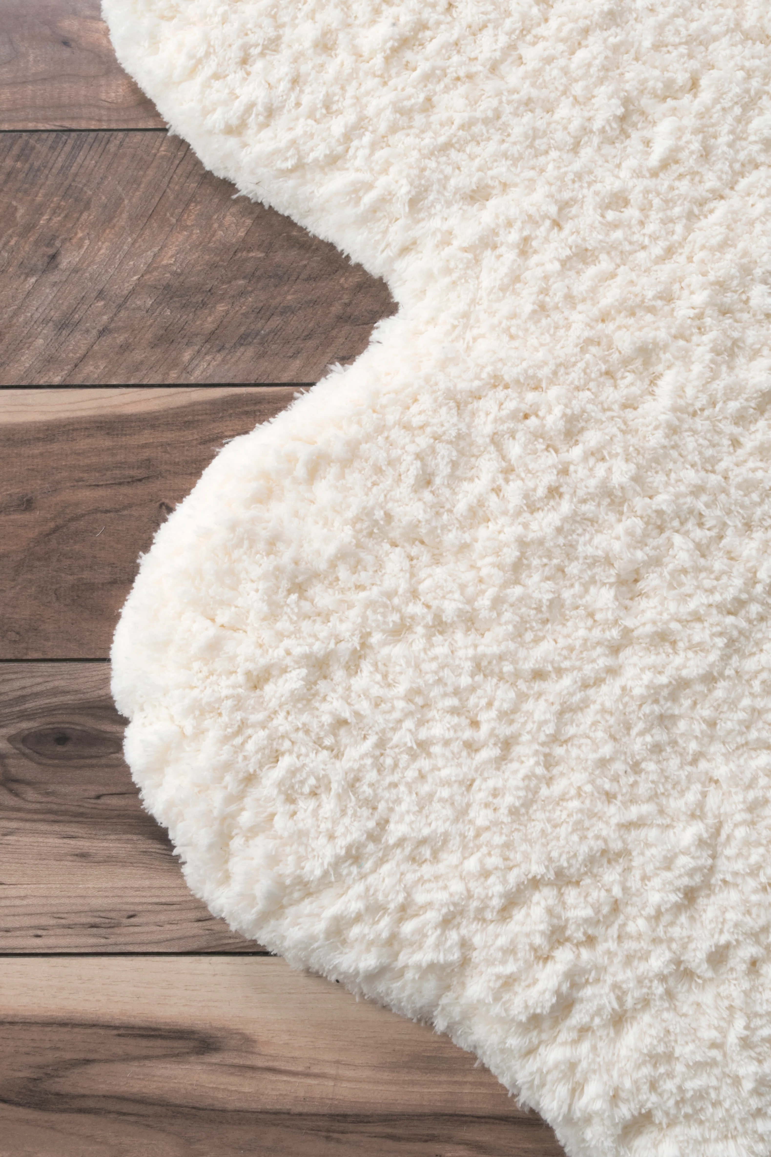 Double Pelt Rug | Natural - Image 3