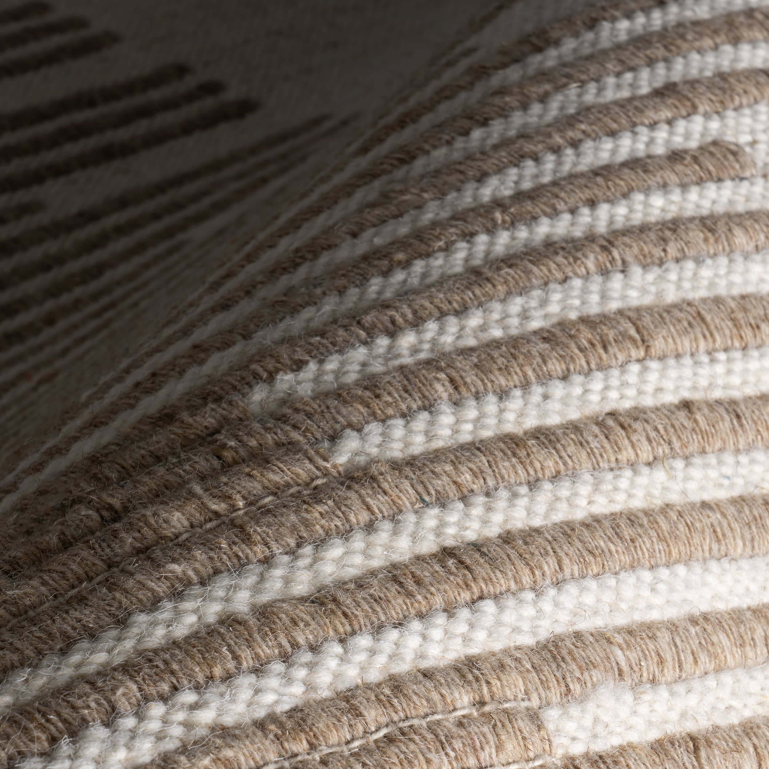 Drift Reversible Wool Rug | Natural - Image 3