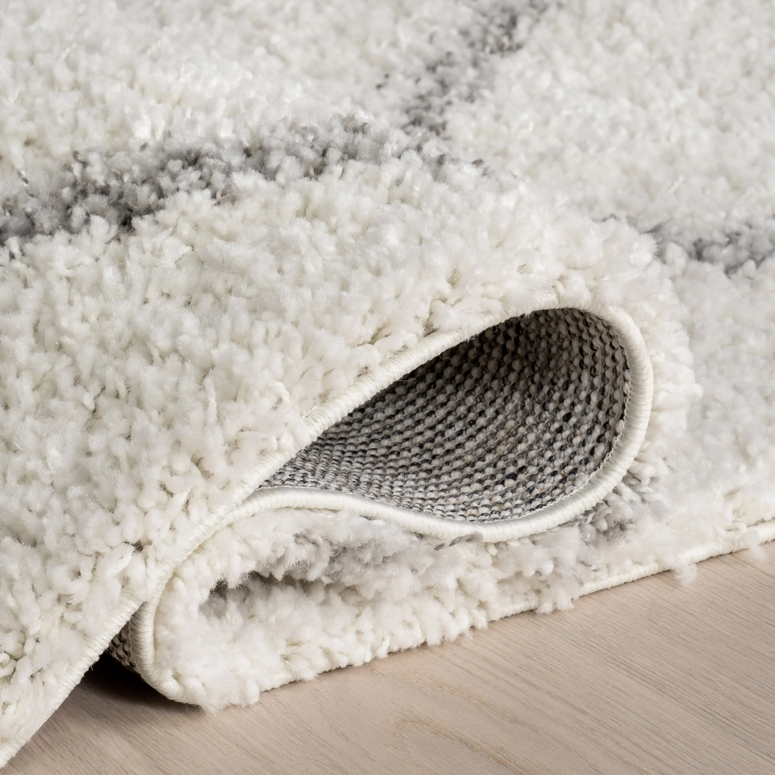 Easy Shag Lattice Rug | White - Image 11