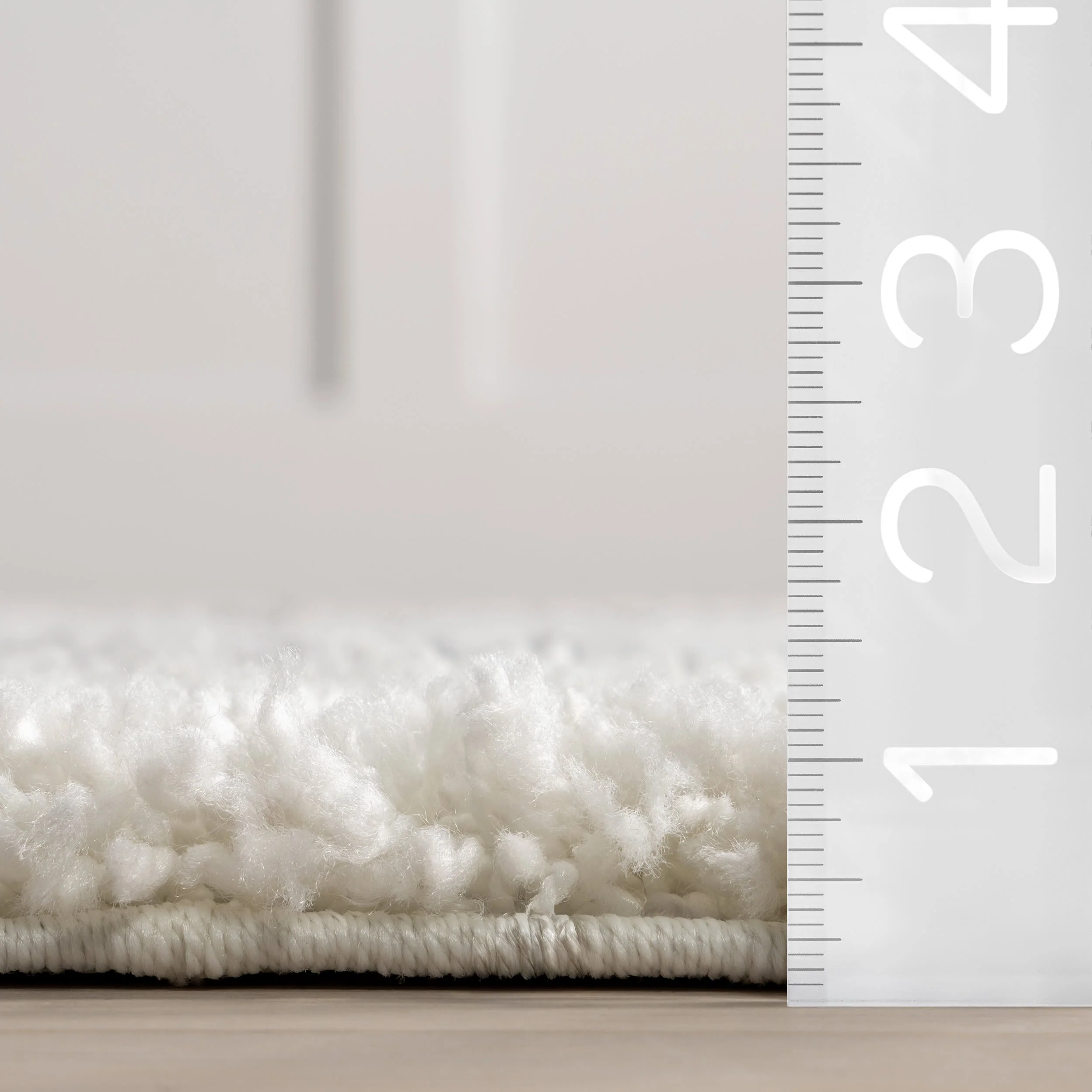 Easy Shag Lattice Rug | White - Image 6