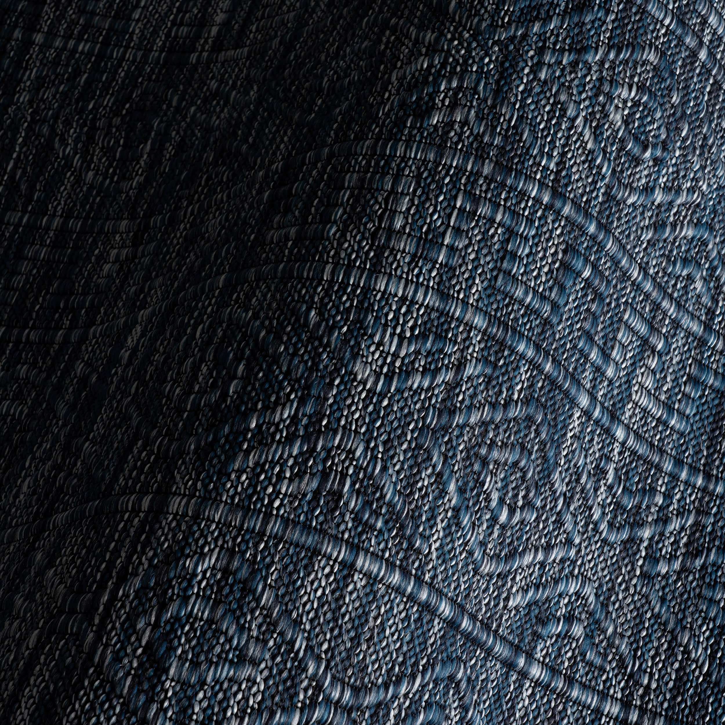 Eiraz Contemporary Solid Indoor/Outdoor Rug | Navy - Image 3