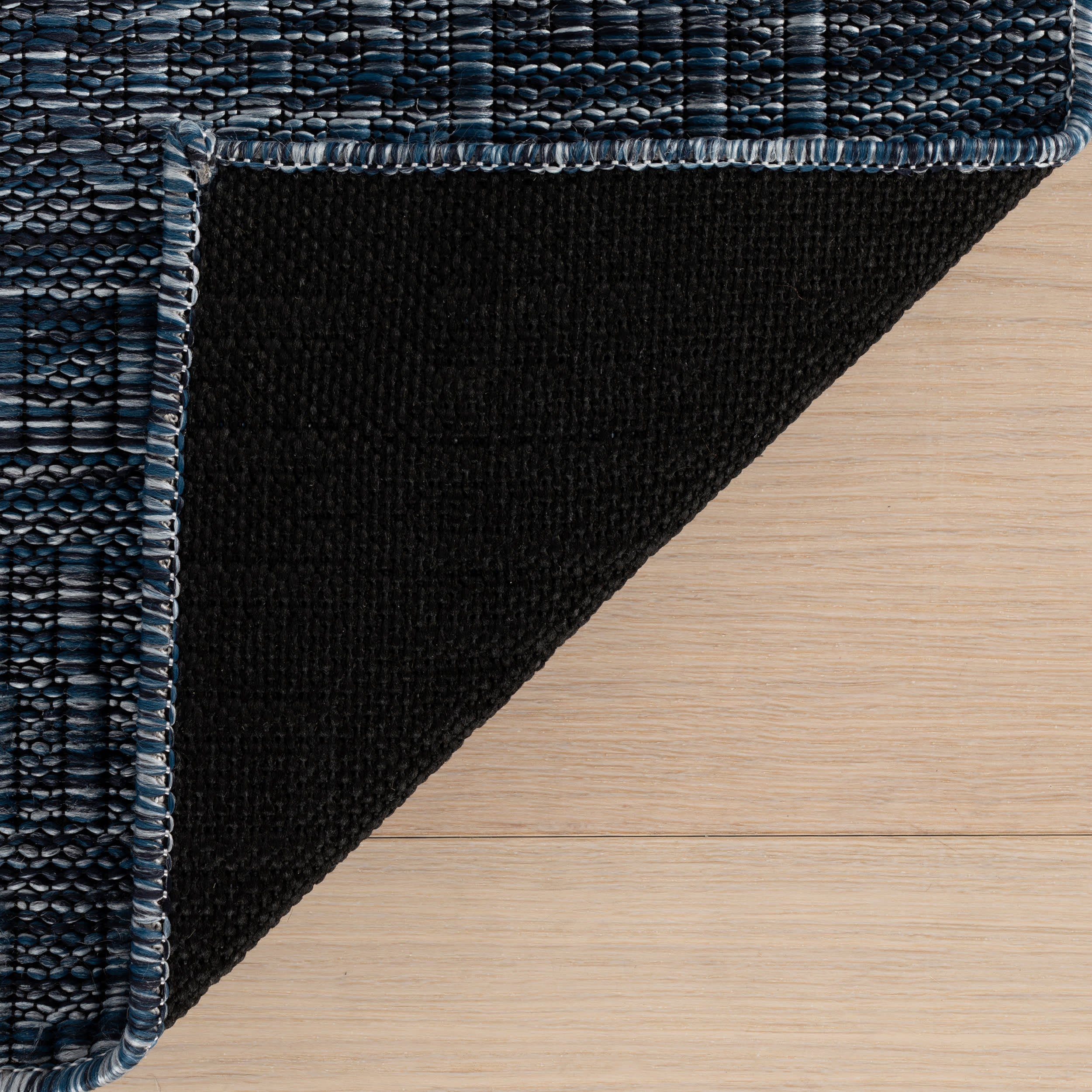 Eiraz Contemporary Solid Indoor/Outdoor Rug | Navy - Image 8