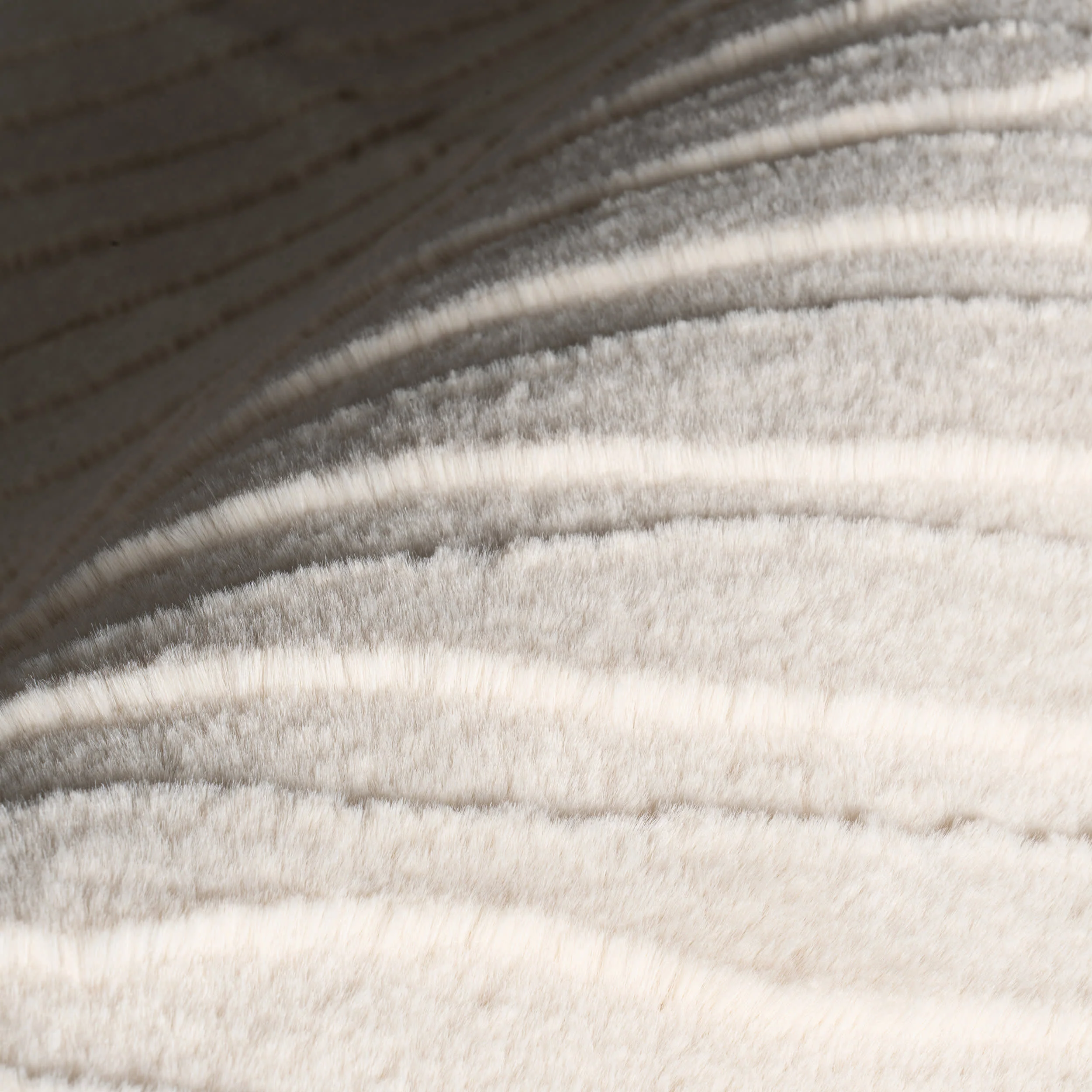 Elisk Solid Cloud Washable Rug | Sand - Image 3