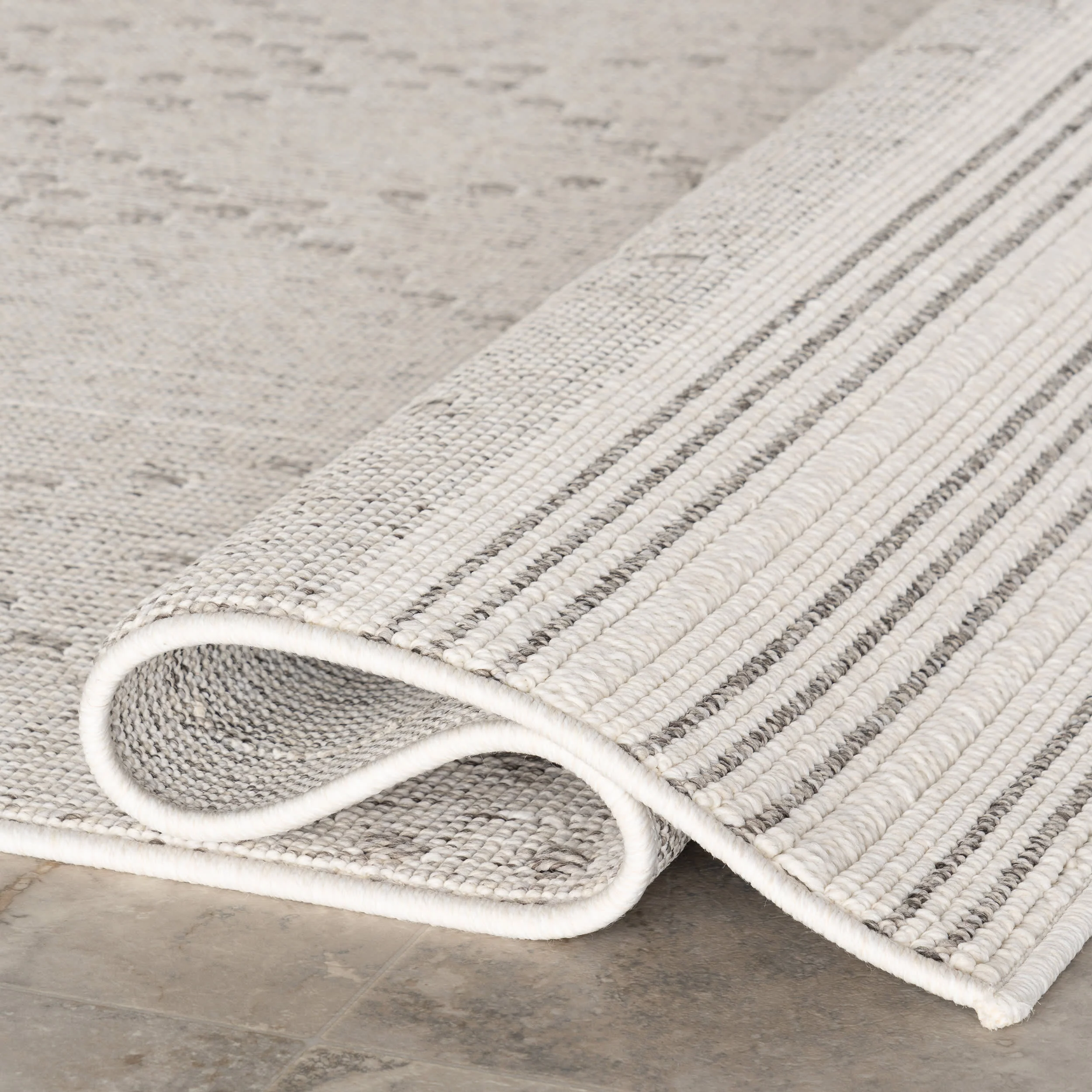 Ellianna Striped Trellis Indoor/Outdoor Rug | Light Grey - Image 10