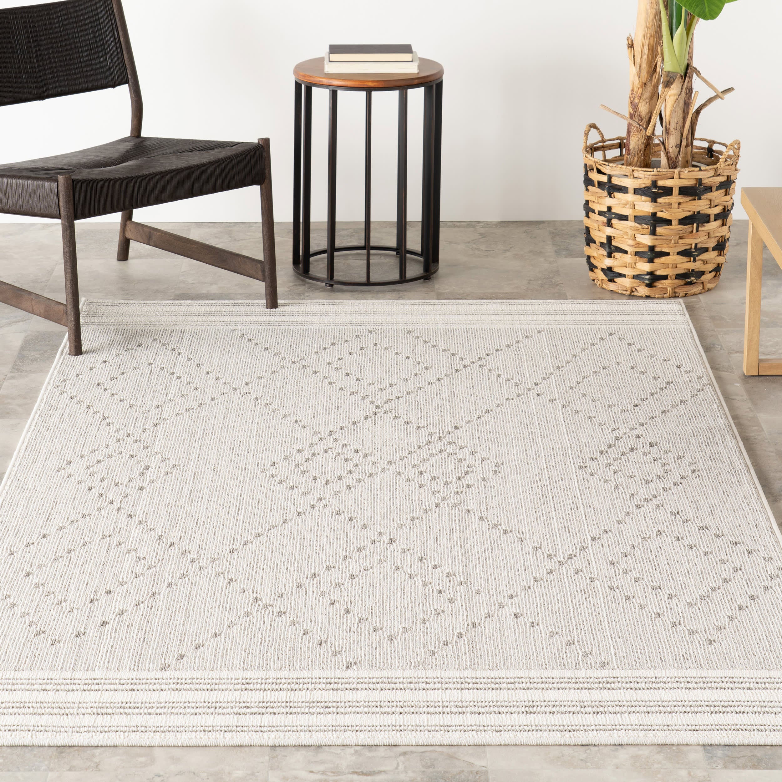 Ellianna Striped Trellis Indoor/Outdoor Rug | Light Grey - Image 5