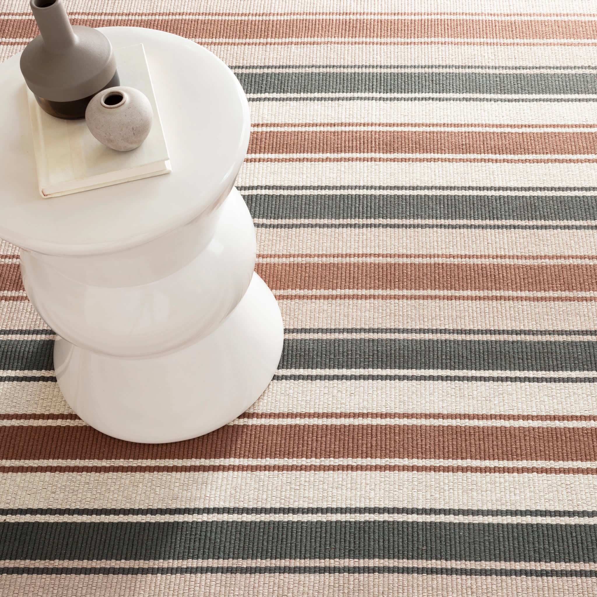 Elliot Handwoven Cotton Rug | Brown - Image 3