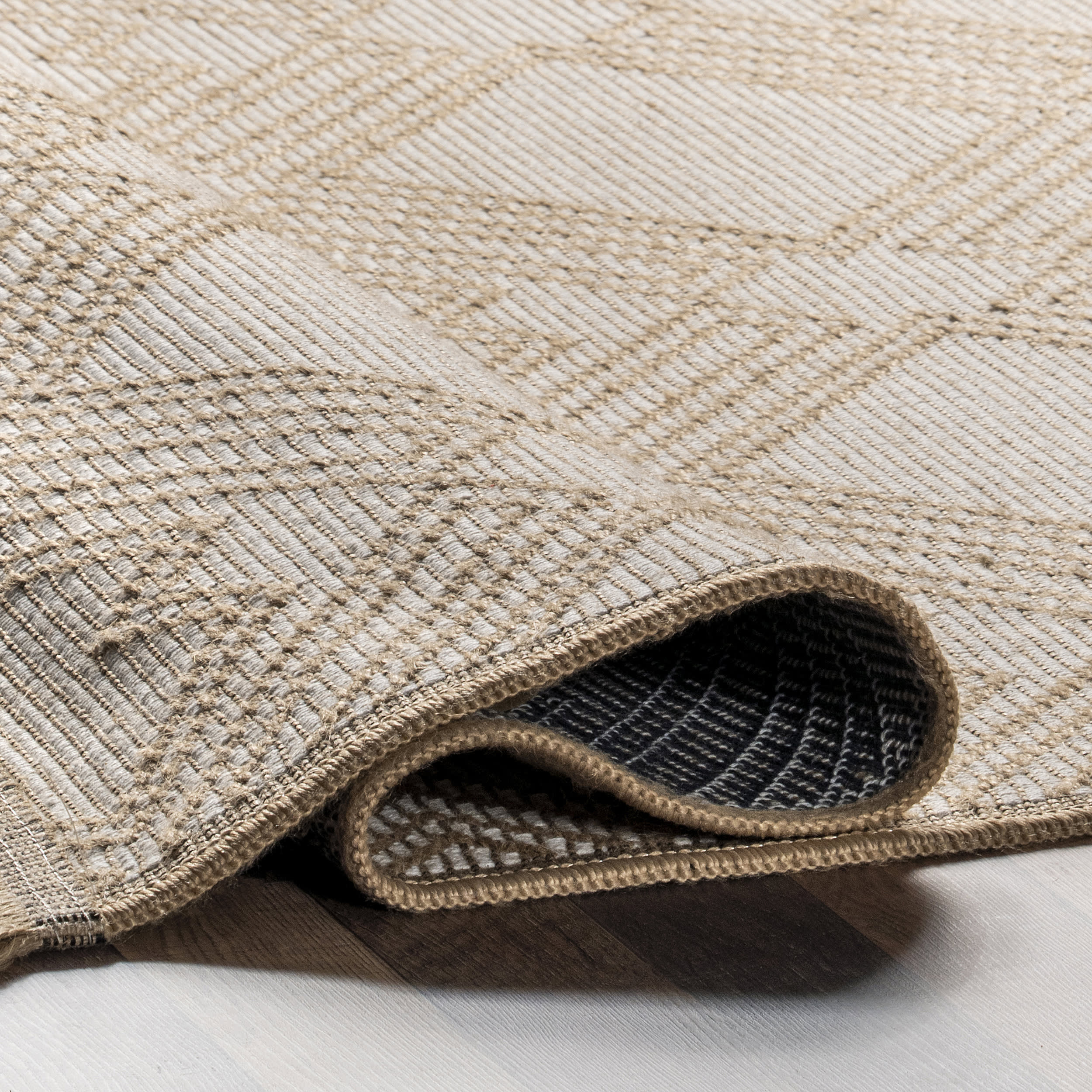 Emilee Fringed Rug | Ivory - Image 8