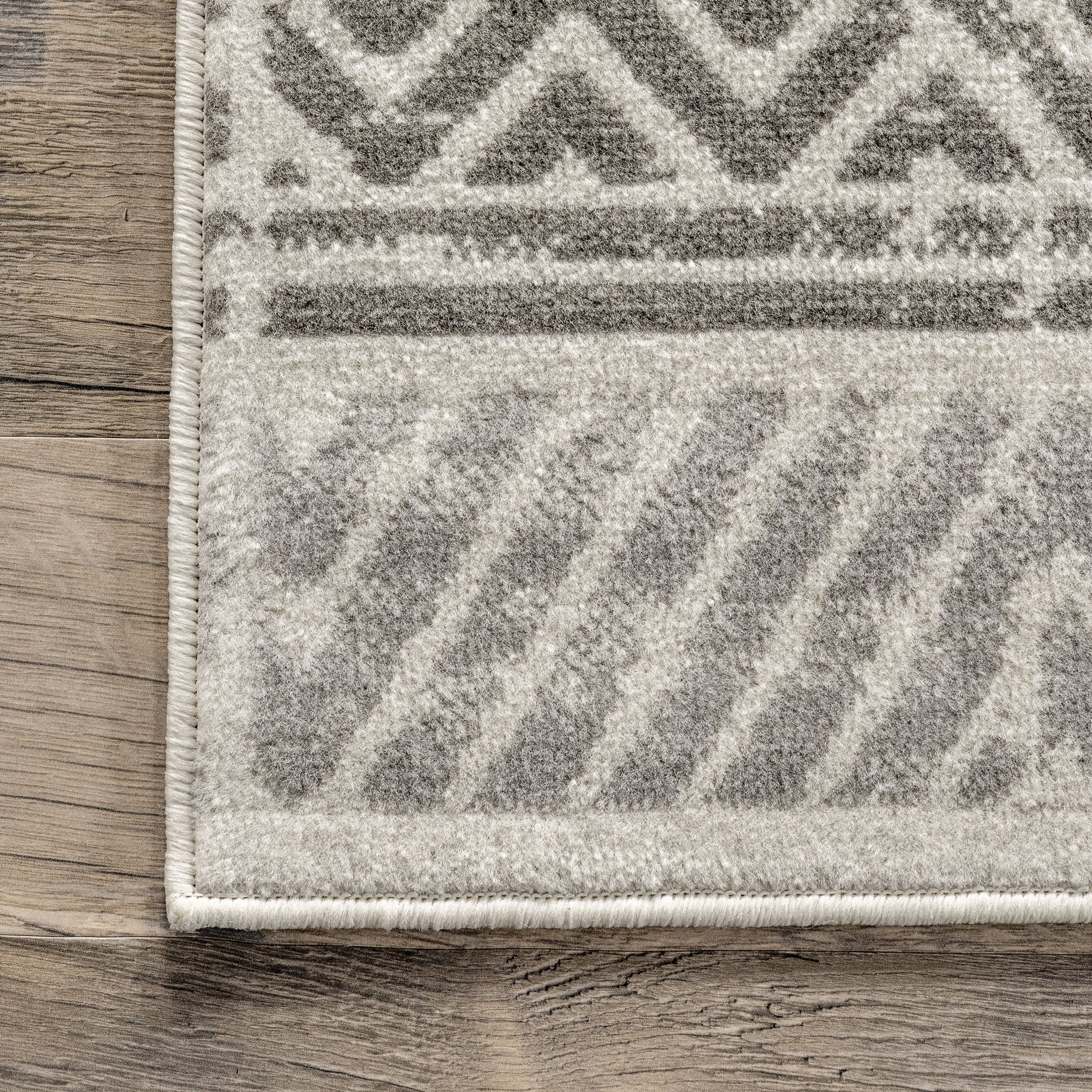 Emma Banded Geometric Rug | Light Grey - Image 3