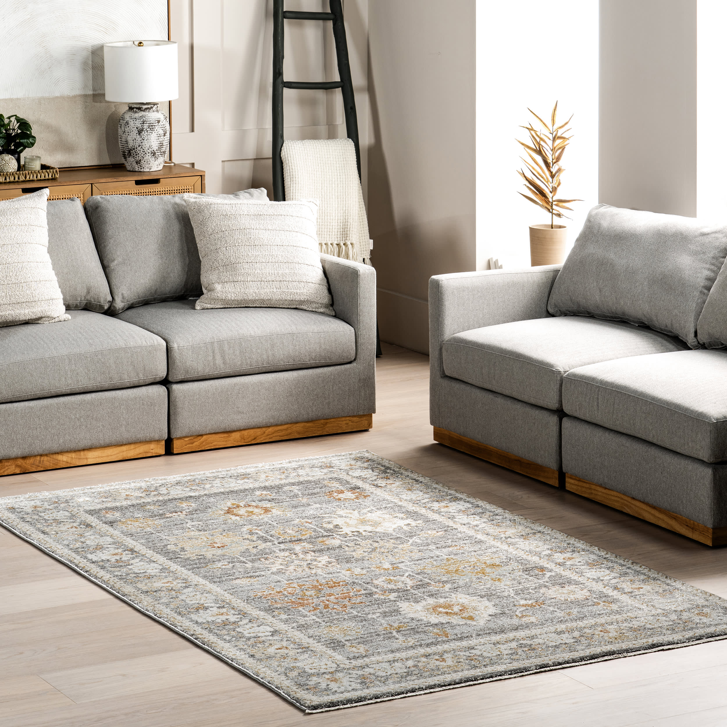 Eponine Medallion Rug | Grey - Image 2