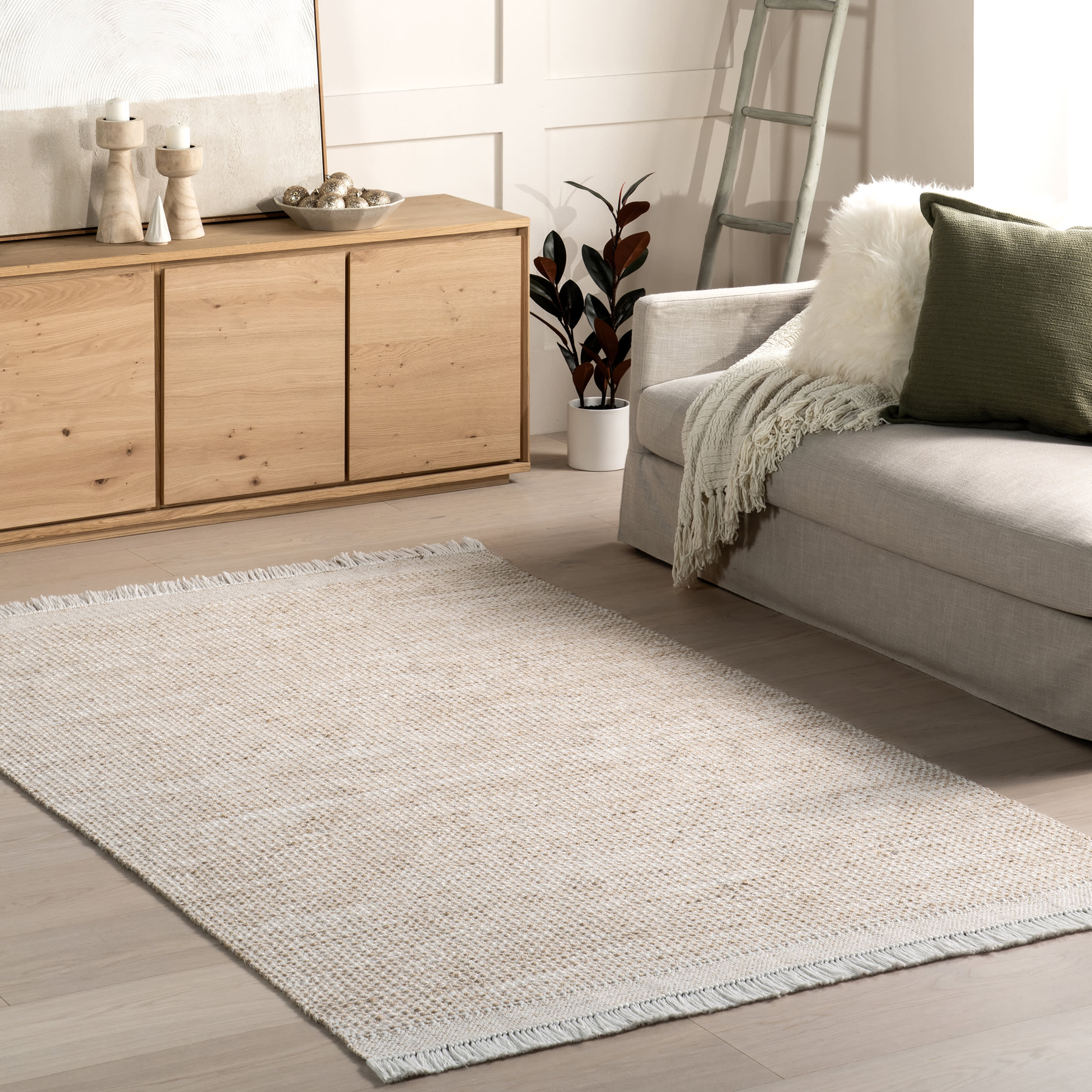 Esperanza Solid Fringed Rug | Beige - Image 2