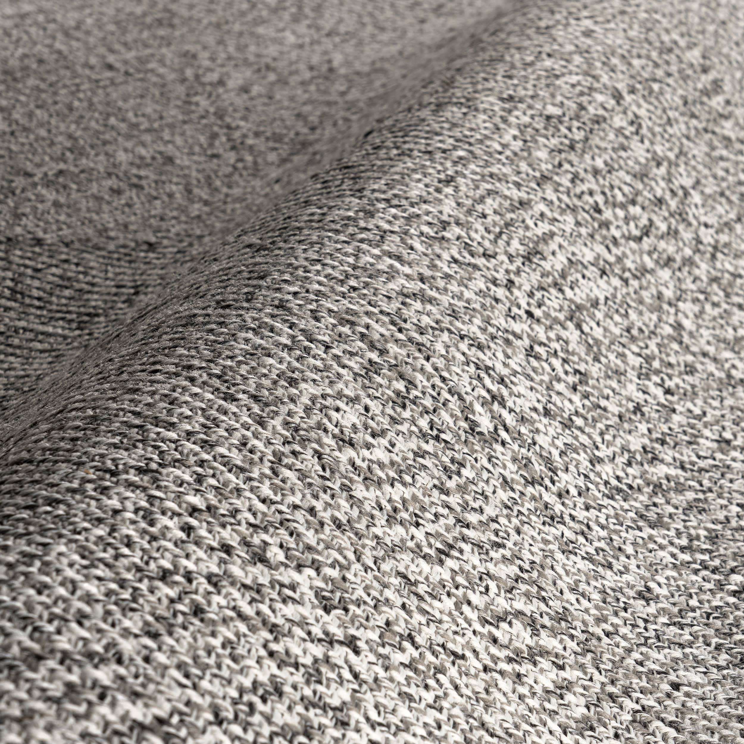 Everywhere Hand-Braided Indoor/Outdoor Rug | Salt And Pepper - Image 3