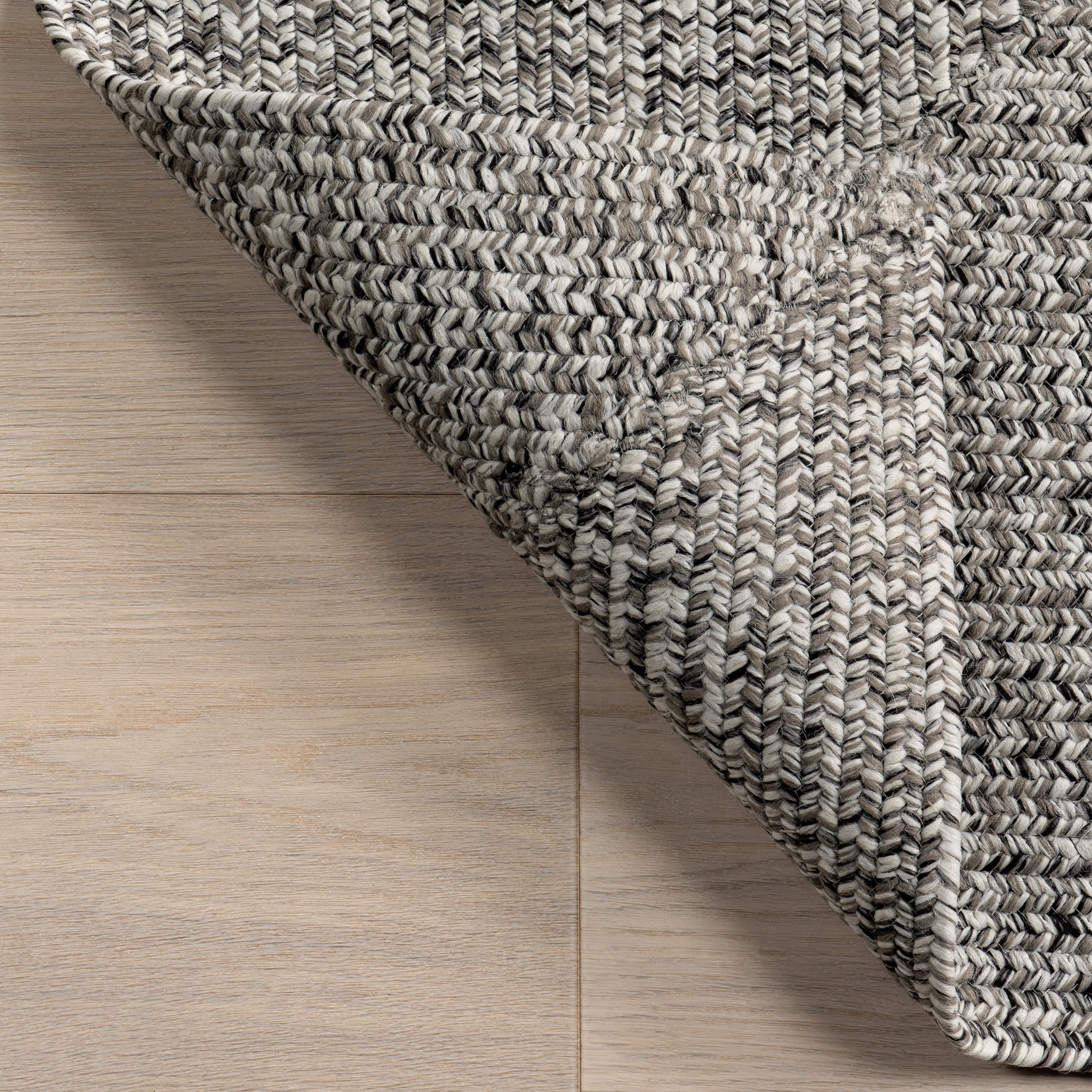 Everywhere Hand-Braided Indoor/Outdoor Rug | Salt And Pepper - Image 8