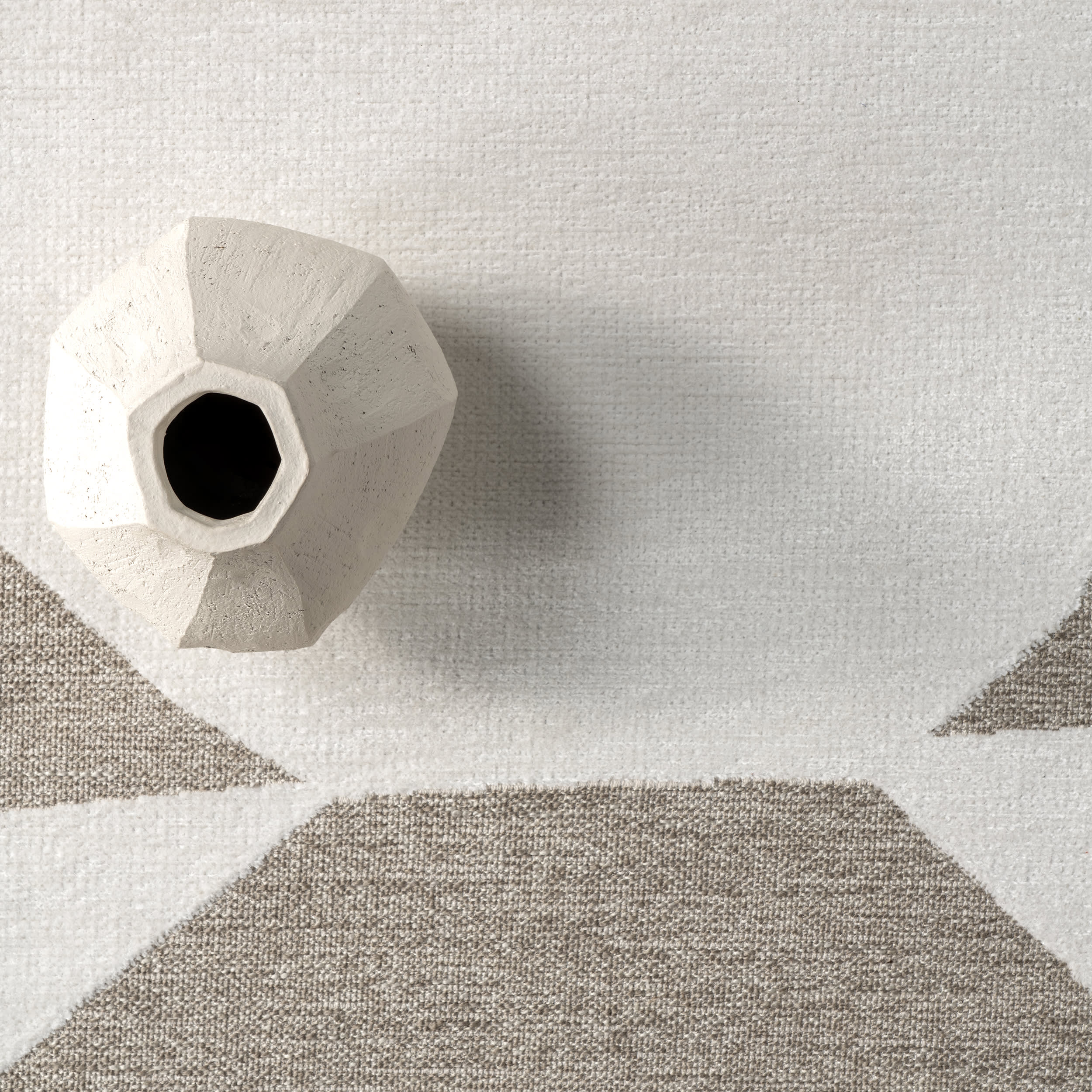Evi Geometric Reversible Washable Rug | Beige - Image 8