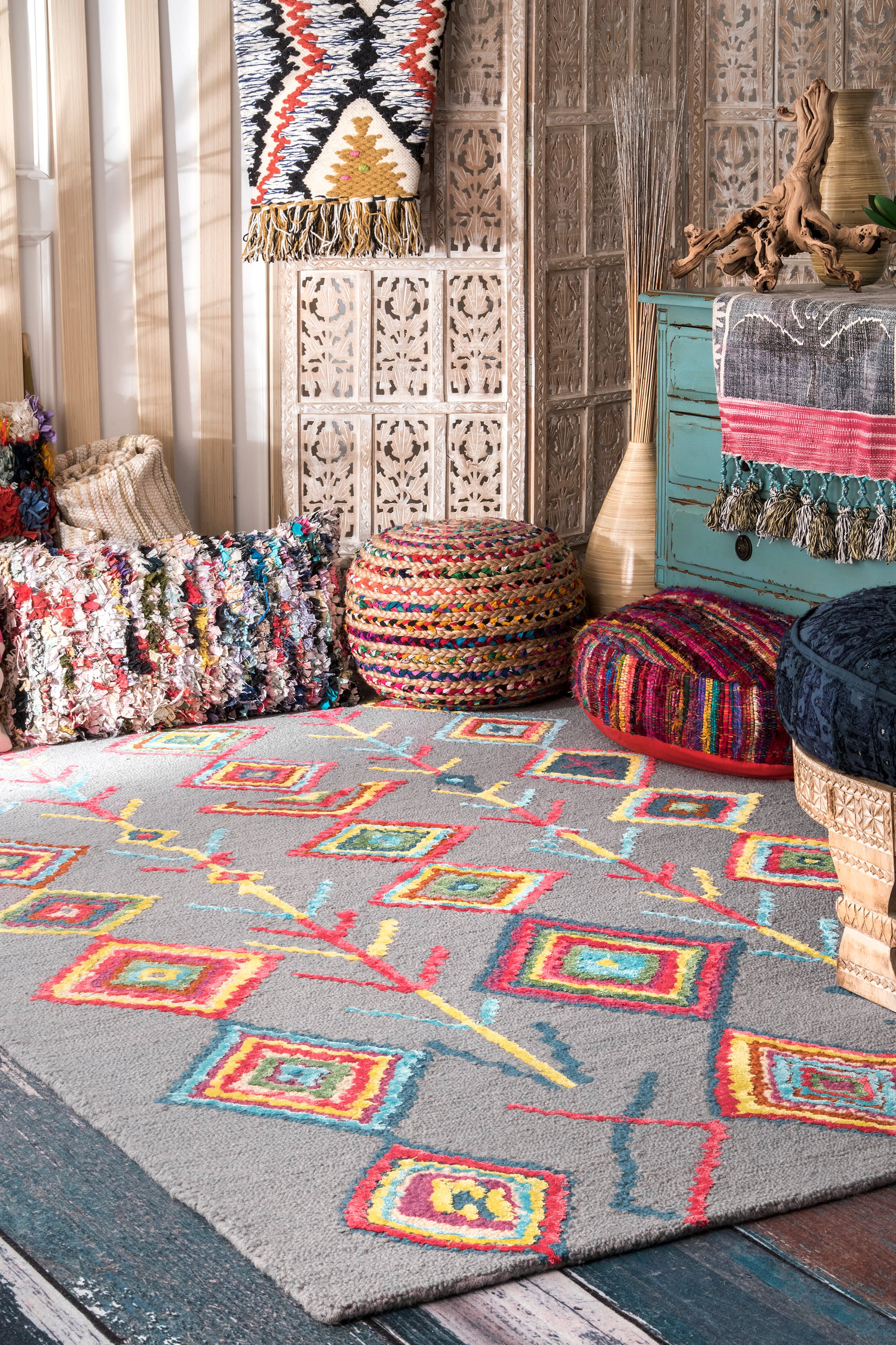 Ezra Moroccan Diamond Rug | Grey - Image 2