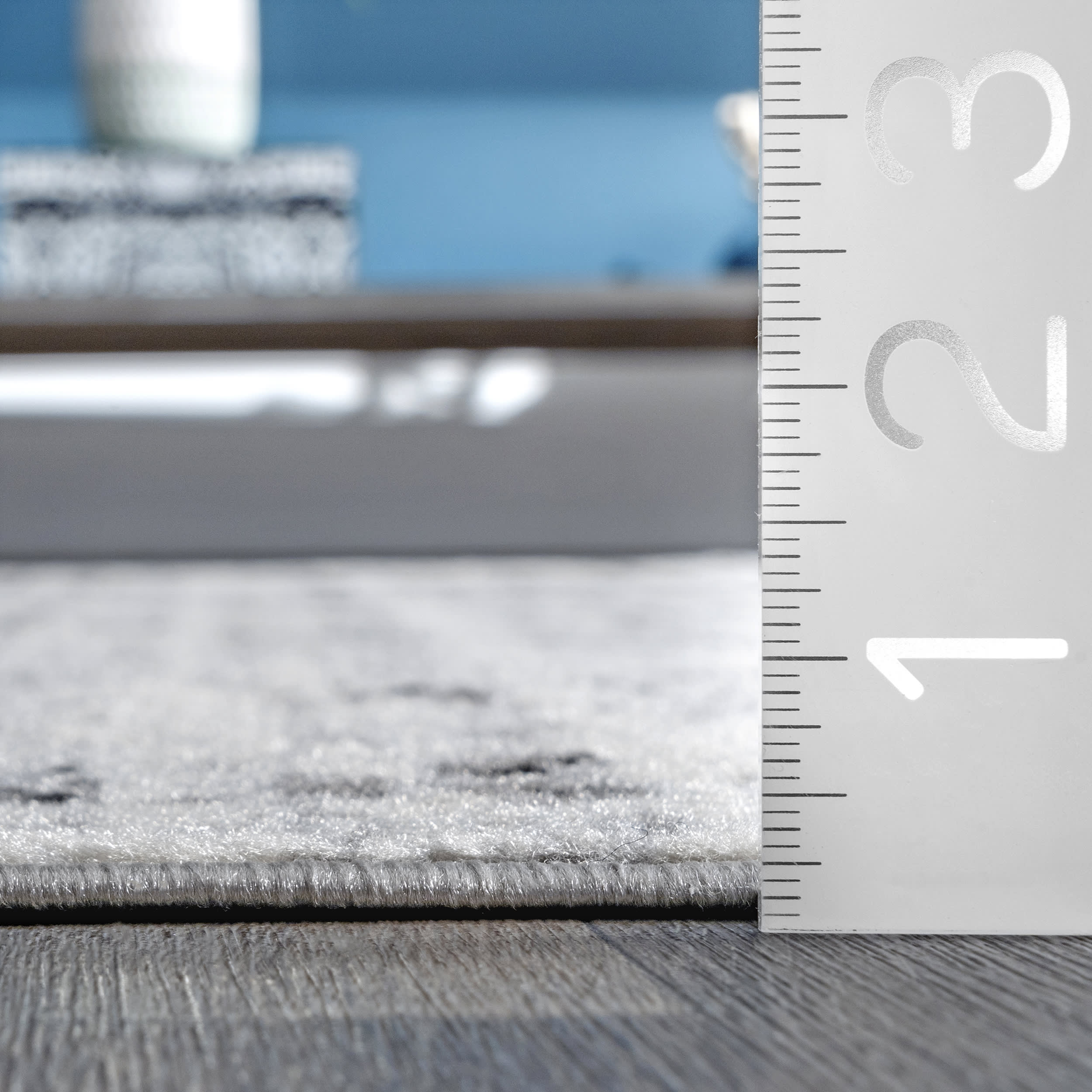 Faded Aztec Rug | Grey - Image 5