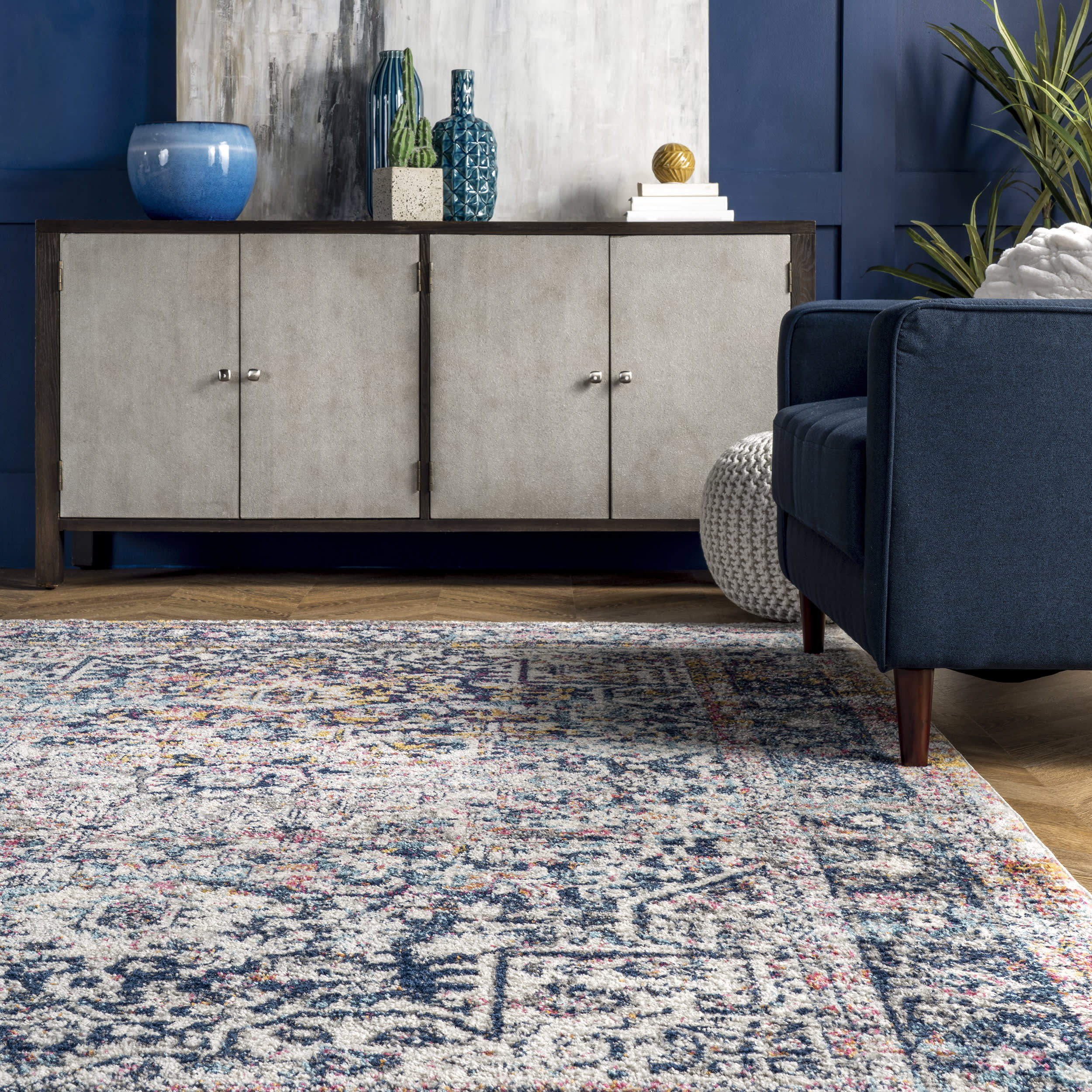 Faded Star Petal Emblem Rug | Blue - Image 4