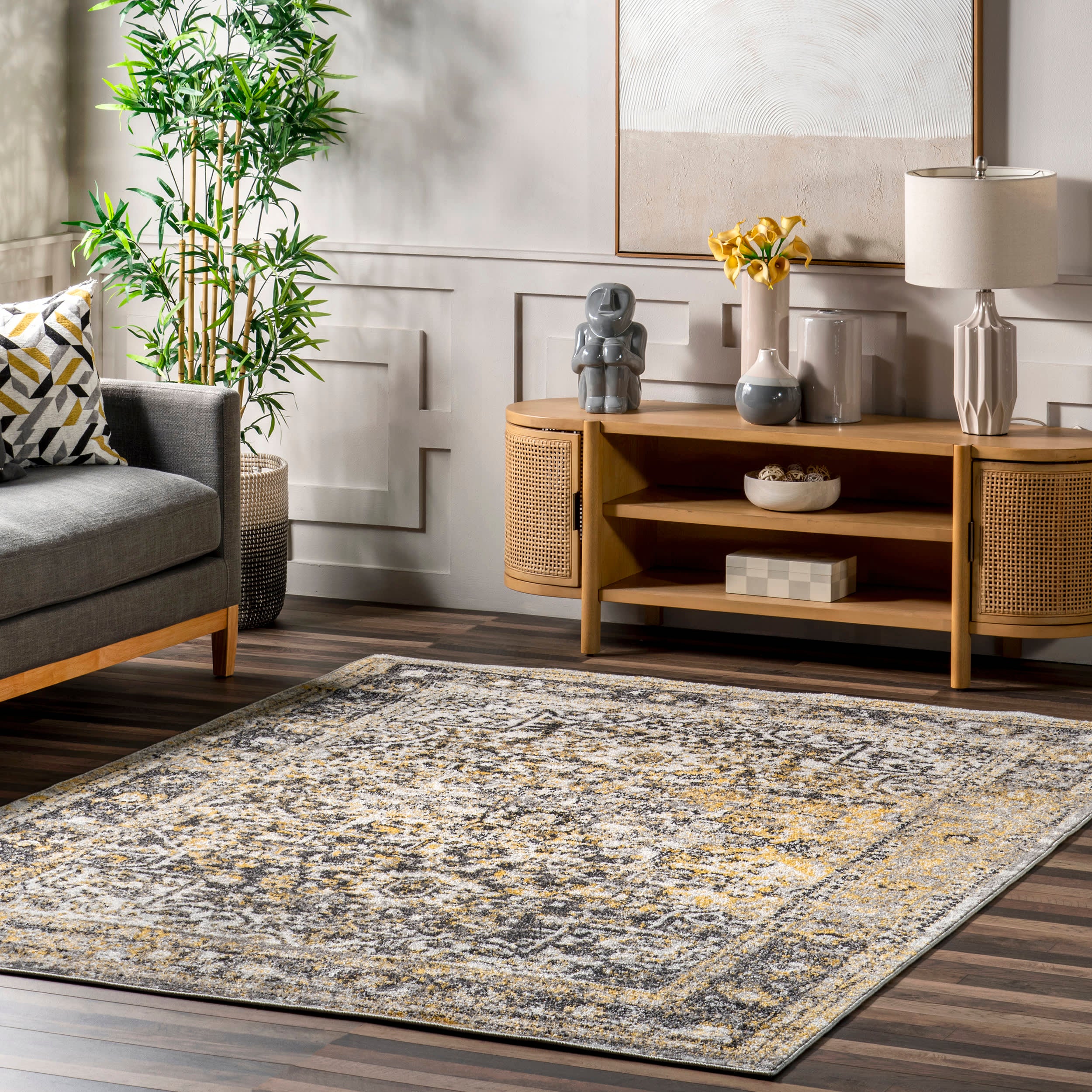 Faded Star Petal Emblem Rug | Gold - Image 2