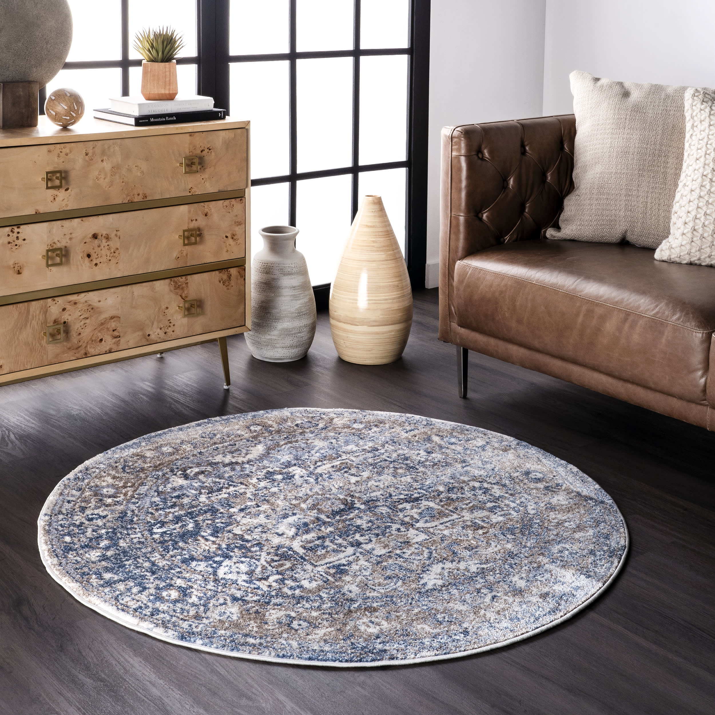 Faded Star Petal Emblem Rug | Light Blue - Image 2