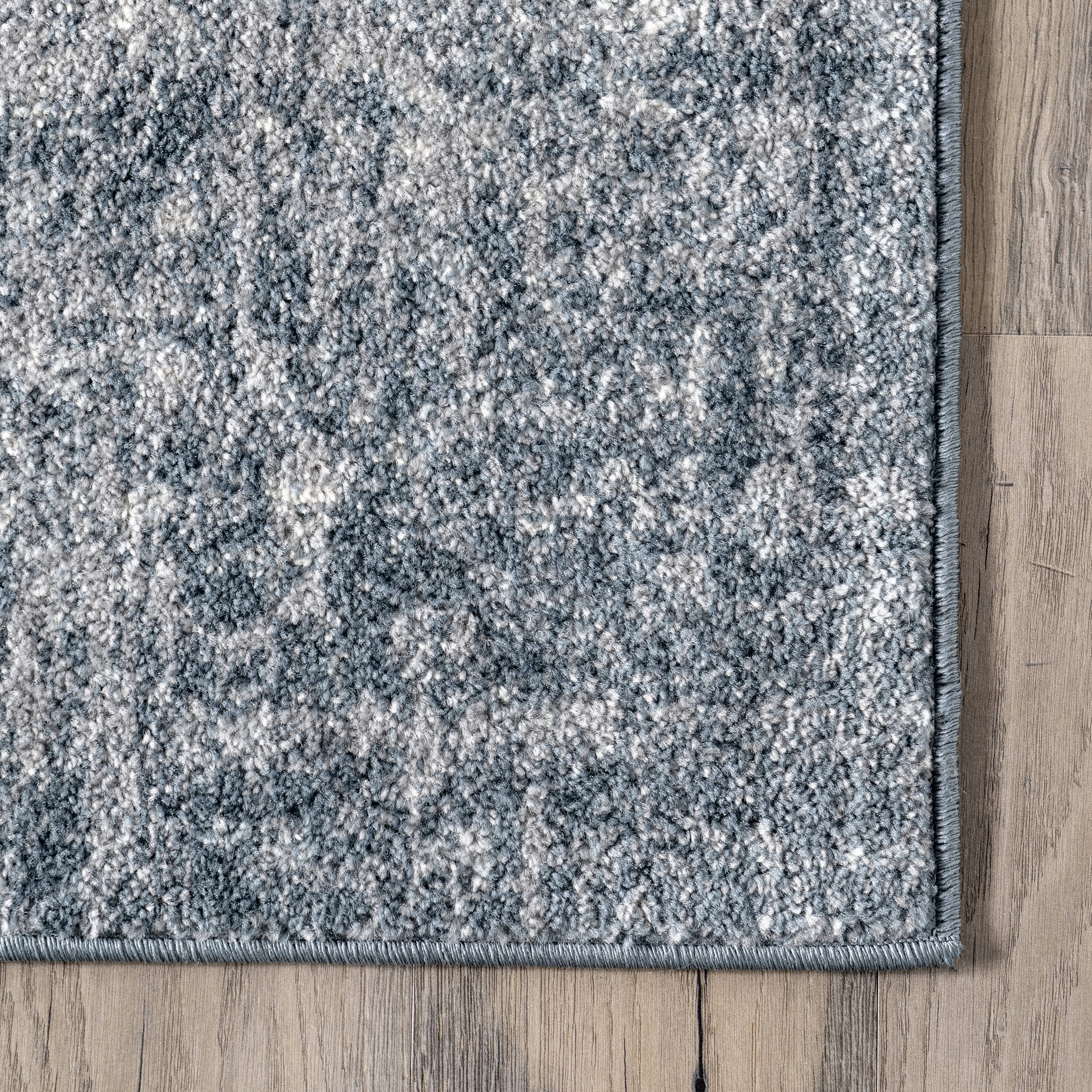 Fading Herati Medallion Rug | Blue - Image 3